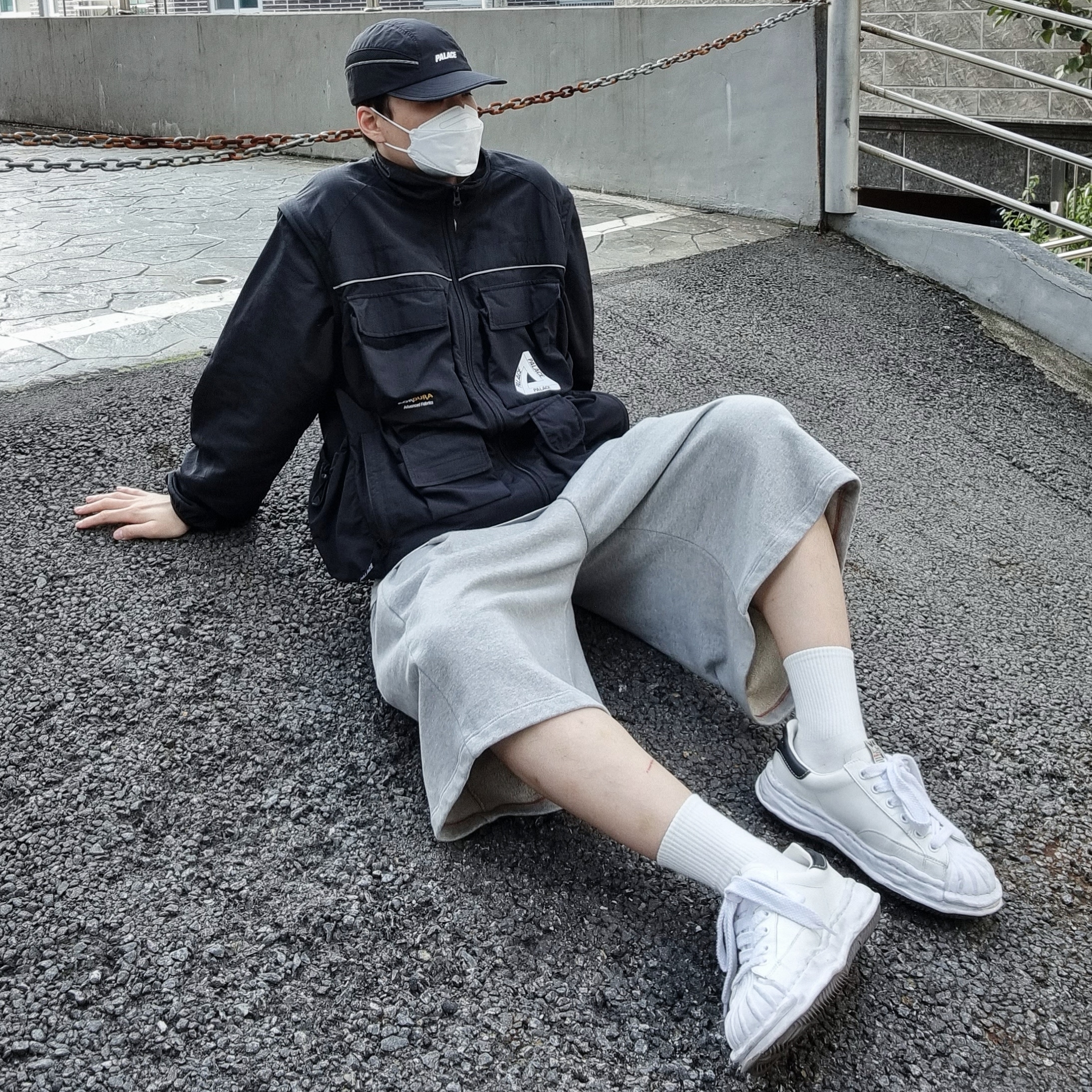Palace Cordura RS Zip Off Jacket Black - 22FW, Palace Shell S-Runner Black - 22FW 착용 스타일