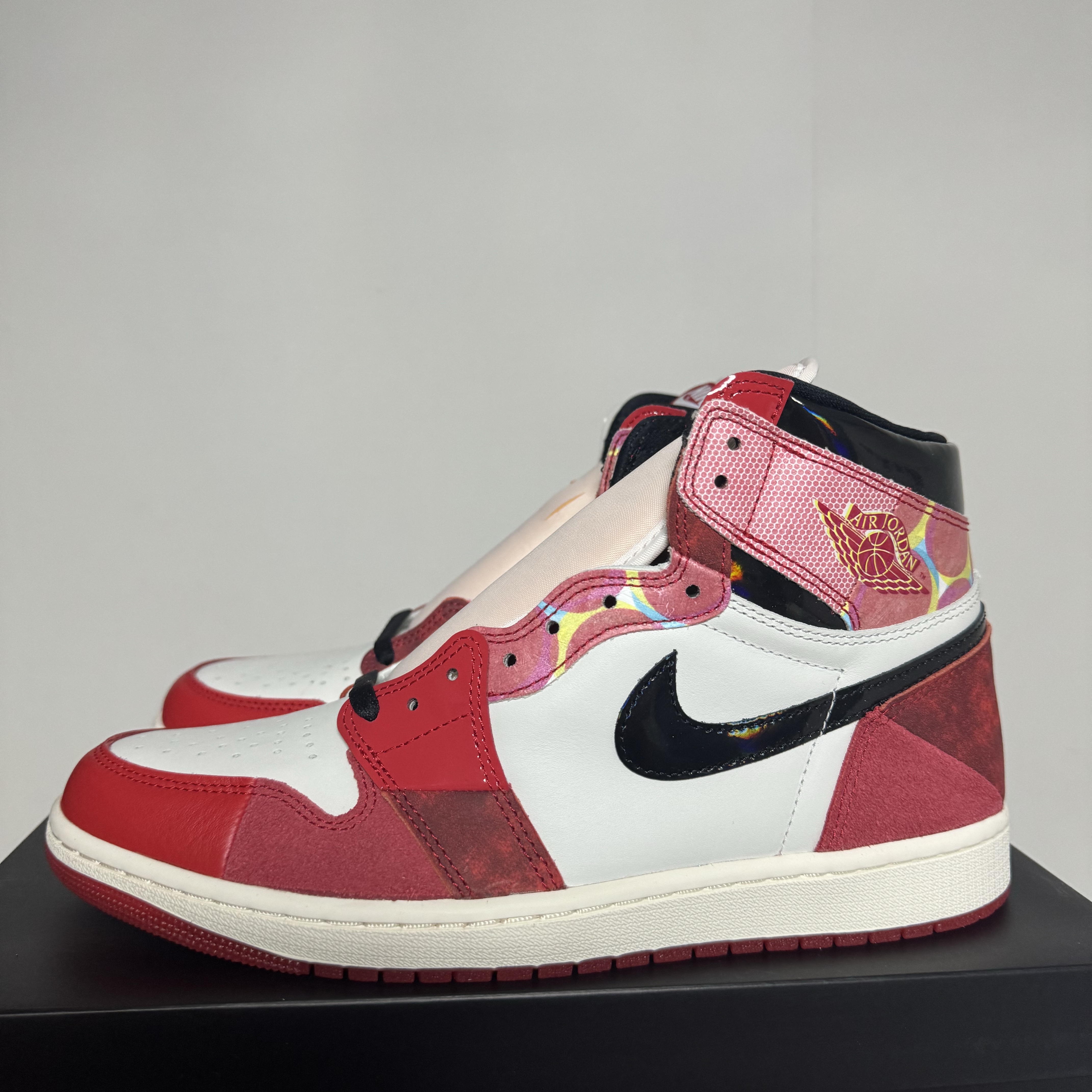 Jordan 1 Retro High Spider-Man Next Chapter 착용 스타일
