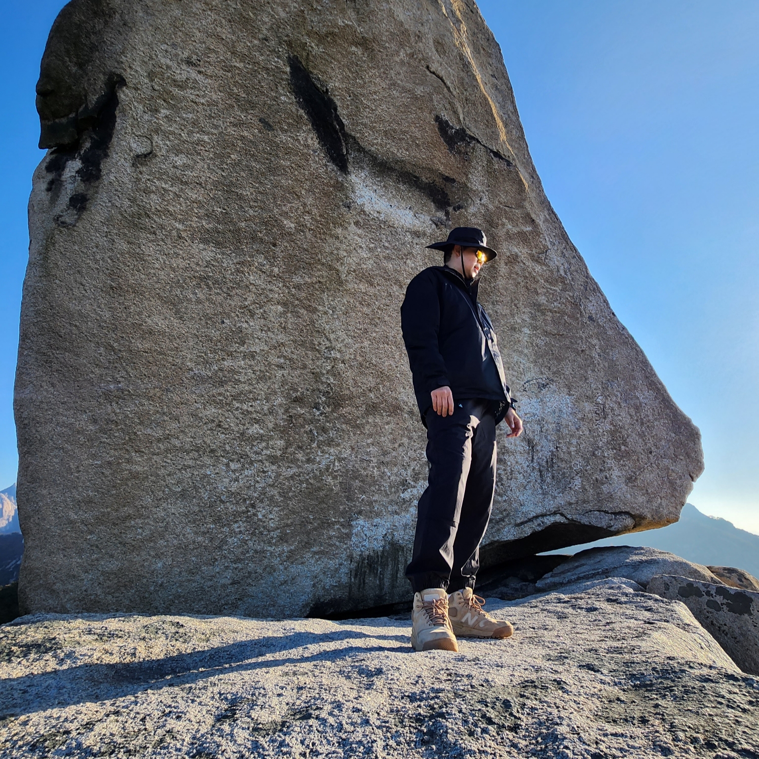 Nike ACG Apex Bucket Hat Black, Nike ACG Trail Pants Black Anthracite - Asia 착용 스타일 - 1