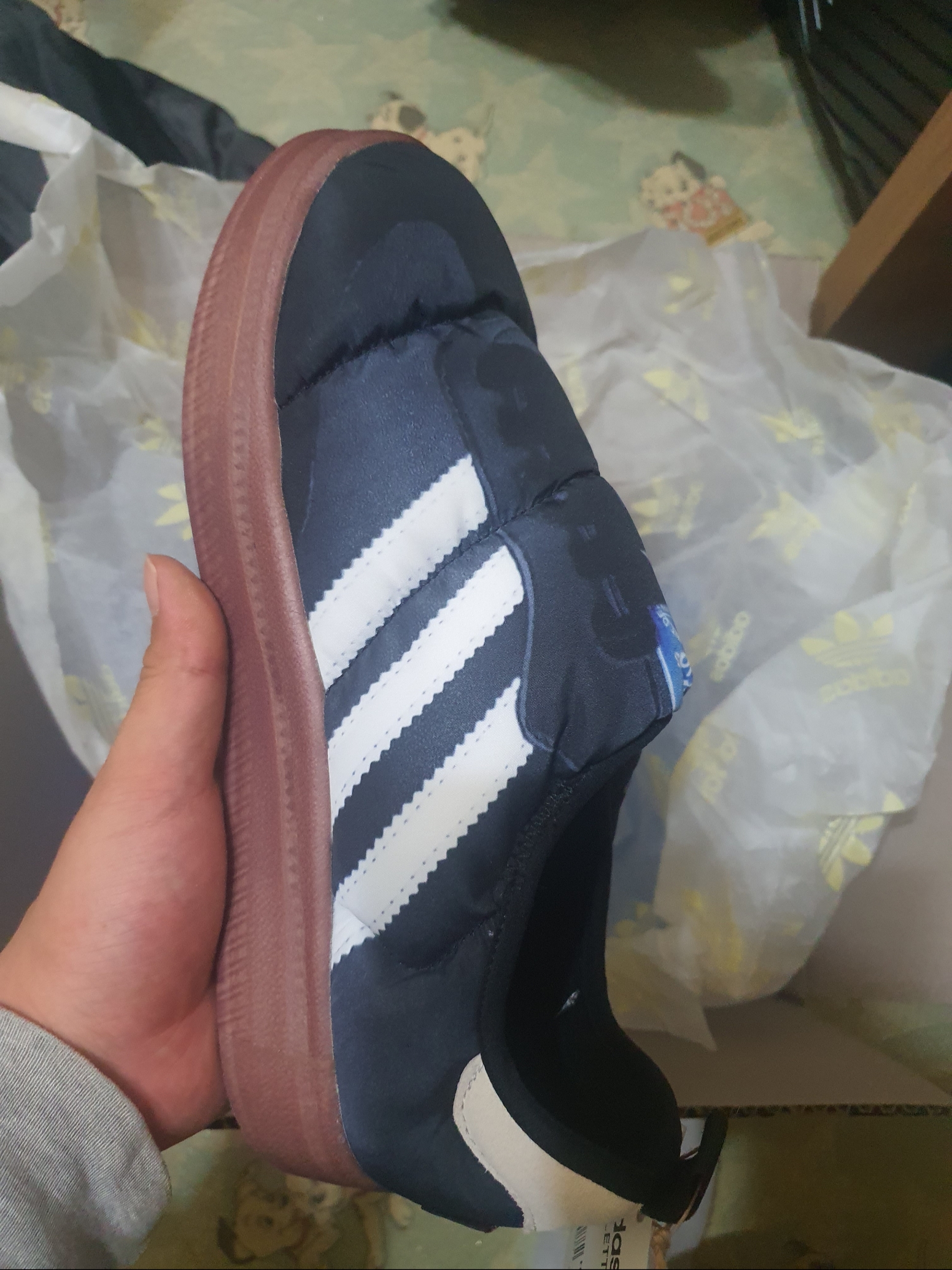 Adidas Puffylette Samba Core Black 착용 스타일