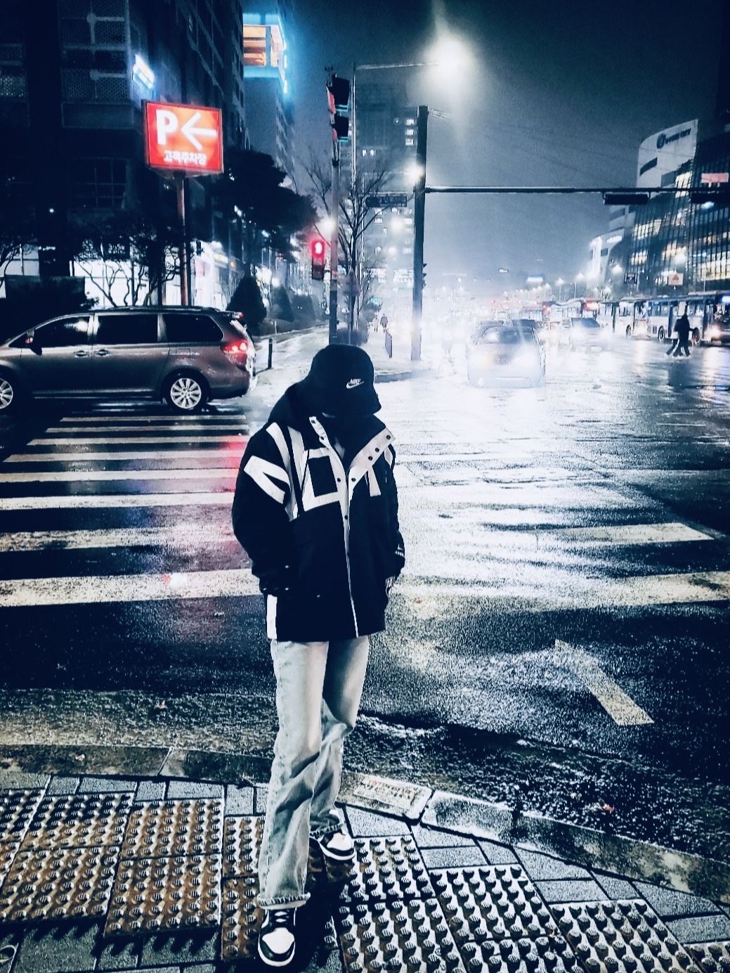 Nike Futura Corduroy Bucket Black, (W) Nike x Ambush NBA Collection Nets Jacket - Asia 착용 스타일 - 2