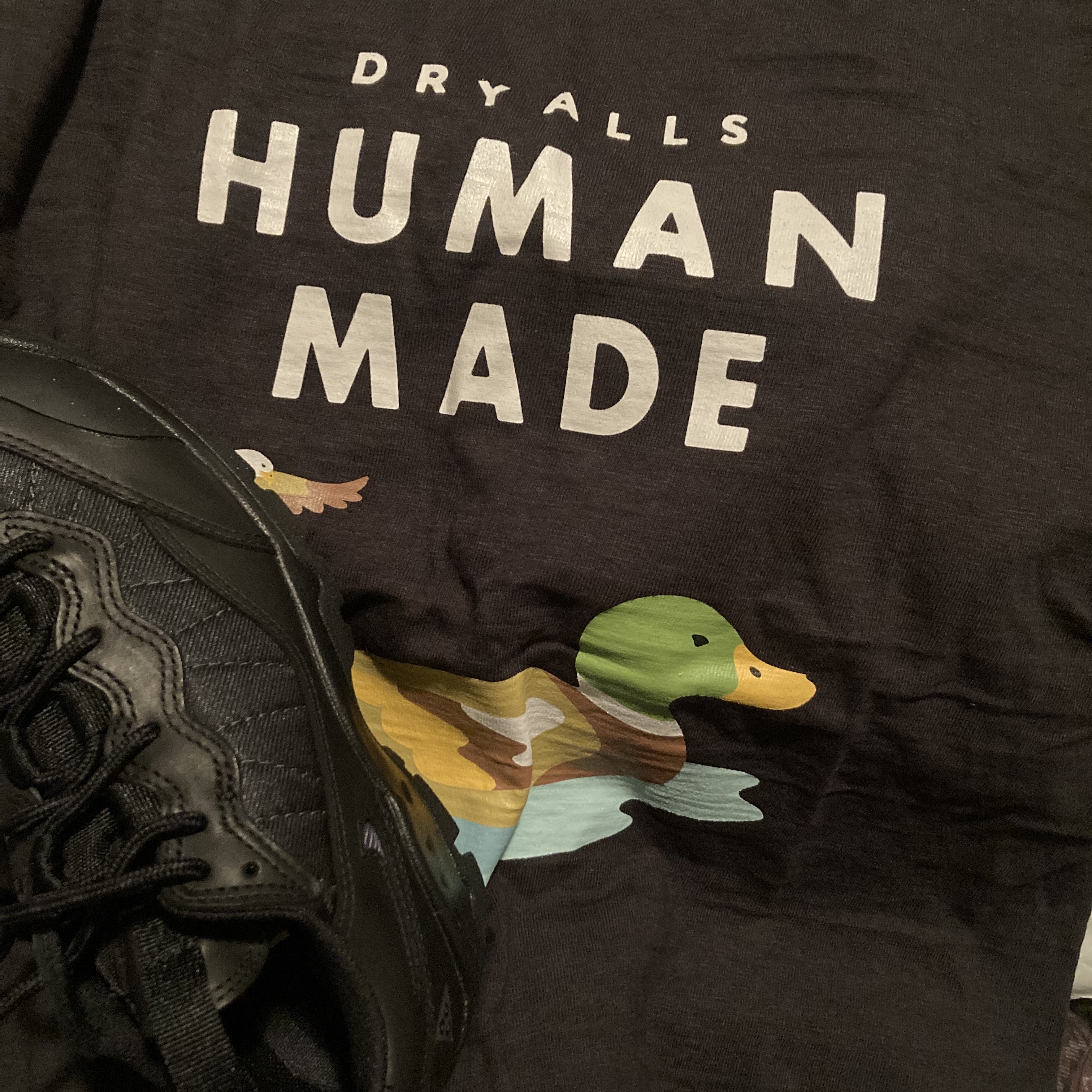 Nike ACG Air Mada Black, Human Made #2313 T-Shirt Black 착용 스타일