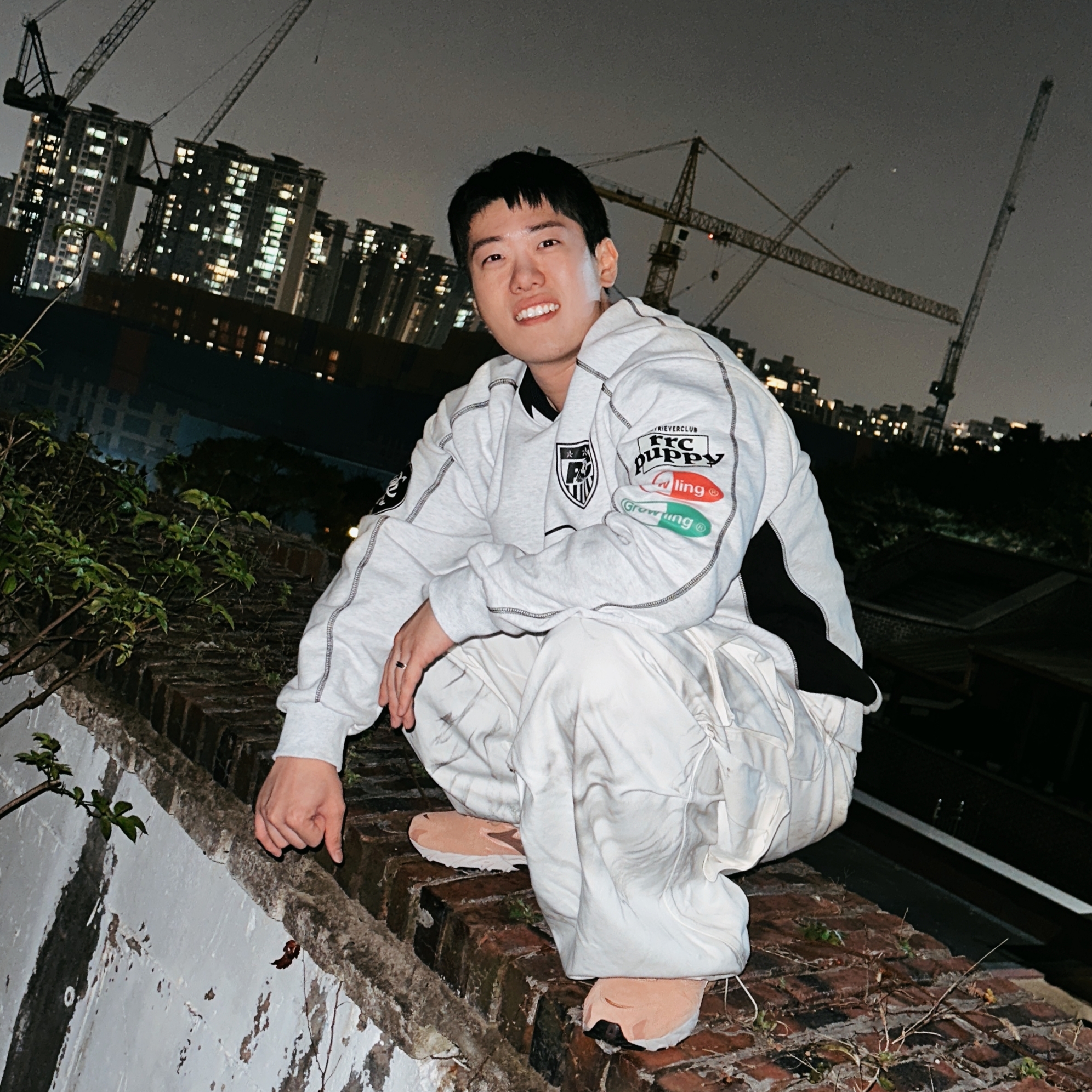 Nos Couleurs 01 Cargo Pants Dirty Washing 착용 스타일 - 2