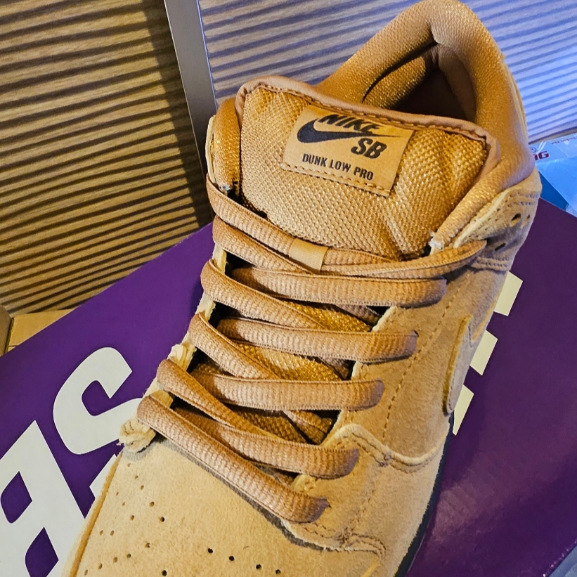 Nike SB Dunk Low Pro Wheat 2023 착용 스타일
