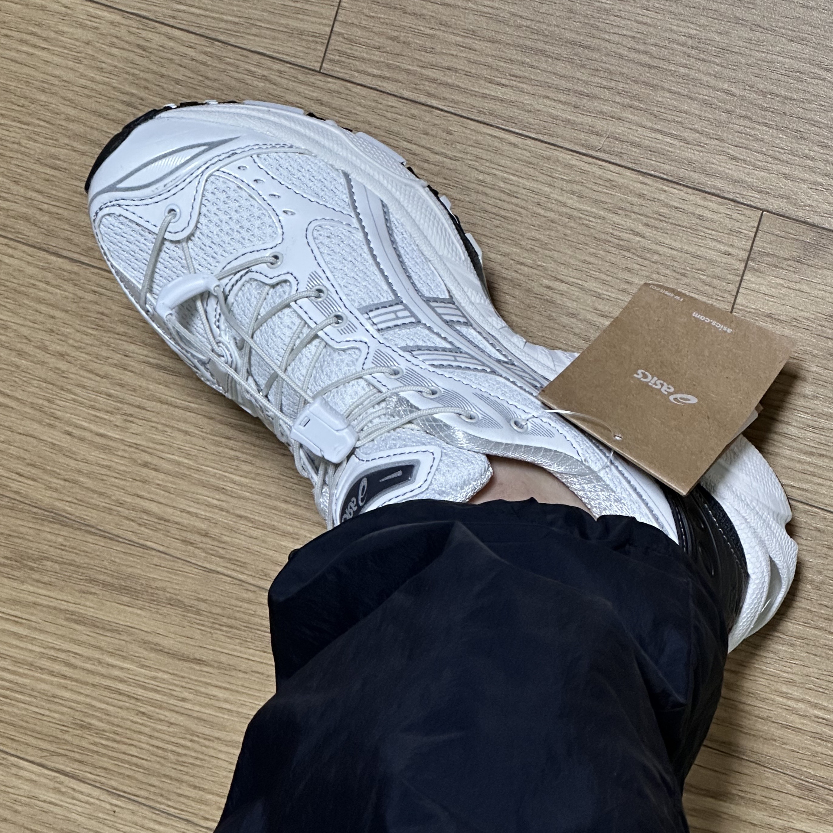 Asics x Unaffected Gel-Kayano 14 Galaxy White 착용 스타일
