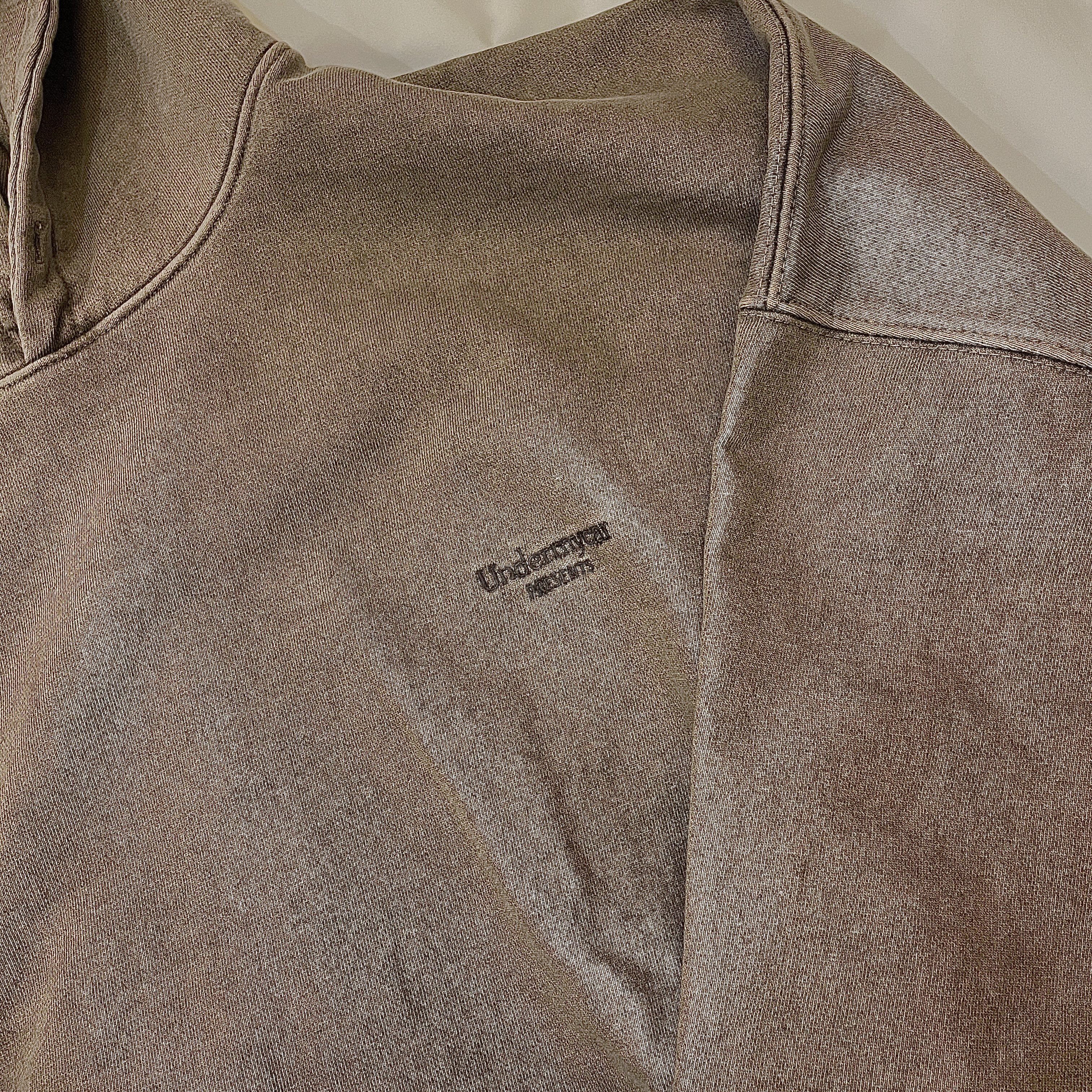 Undermycar Mu.08 Anti Fxxking Logo Play Oversized Pigment Hoodie Beige 착용 스타일