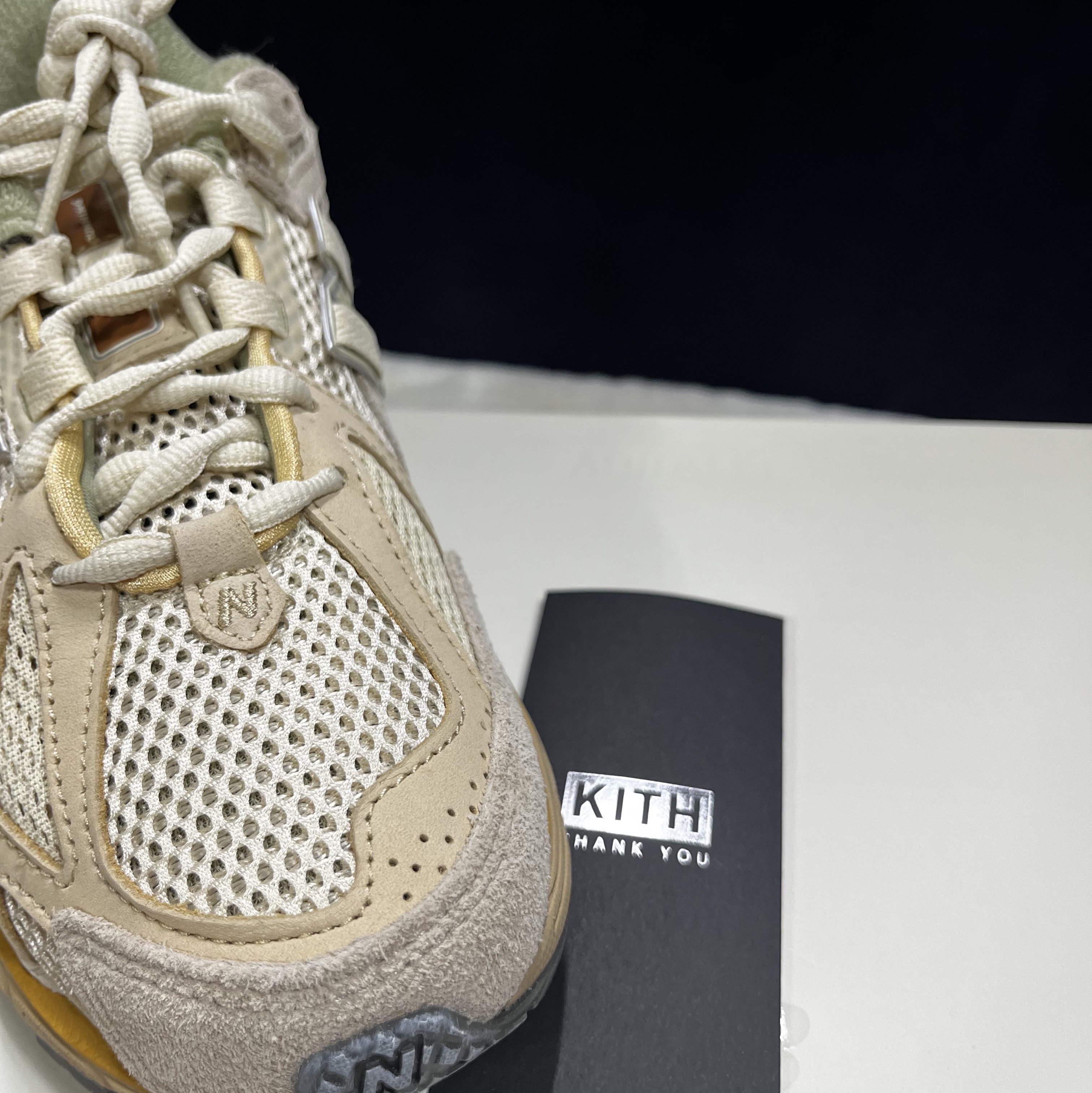 New Balance x Auralee 1906R Bone White 착용 스타일 - 2