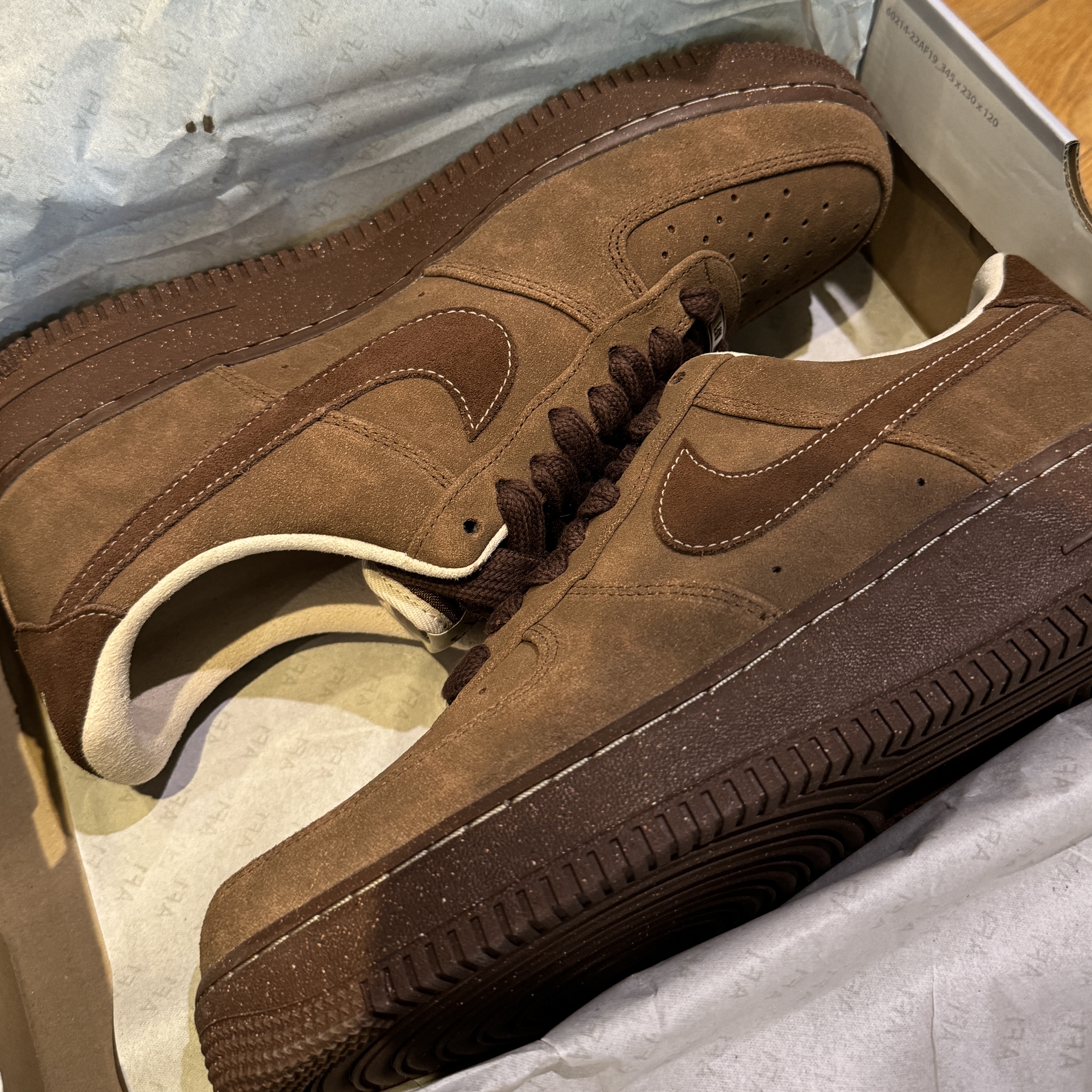 (W) Nike Air Force 1 '07 Cacao Wow 착용 스타일