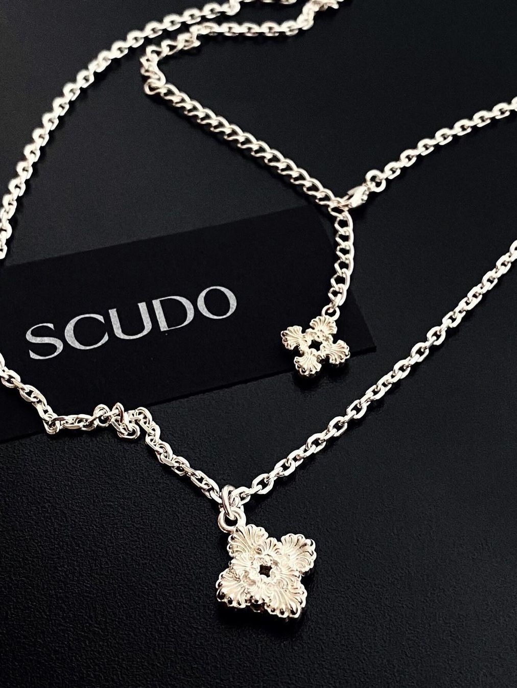 Scudo Shell Drop Plain Necklace Extrabold 착용 스타일 - 4