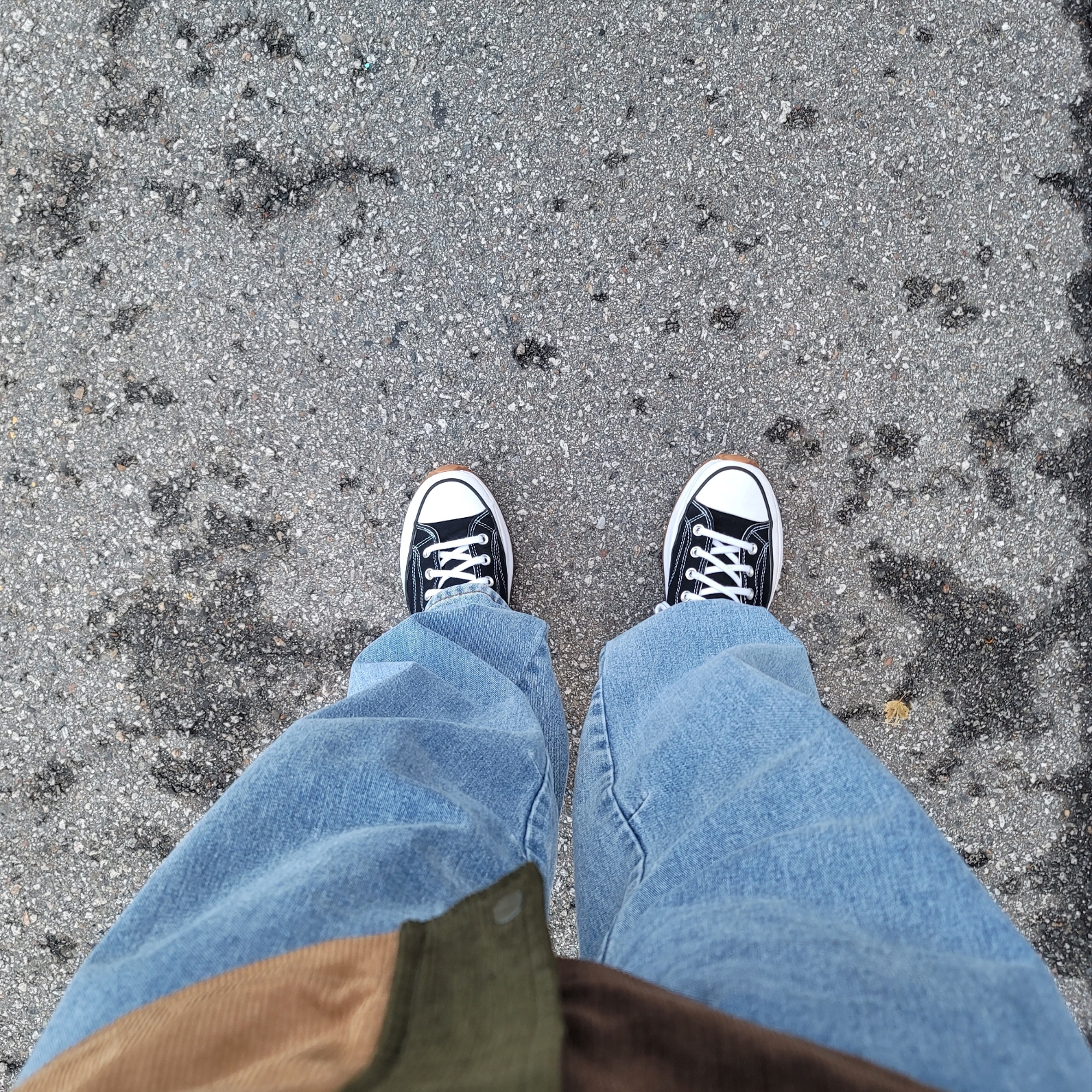Converse Run Star Hike Hi Black White Gum 착용 스타일