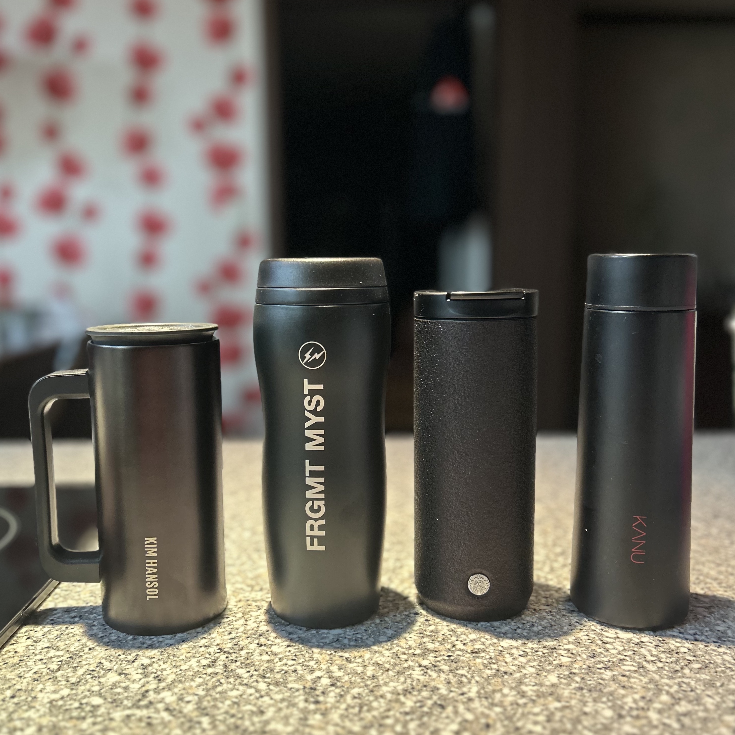 Starbucks x Fragment Curved Stainless Black Bottle 355ml 착용 스타일