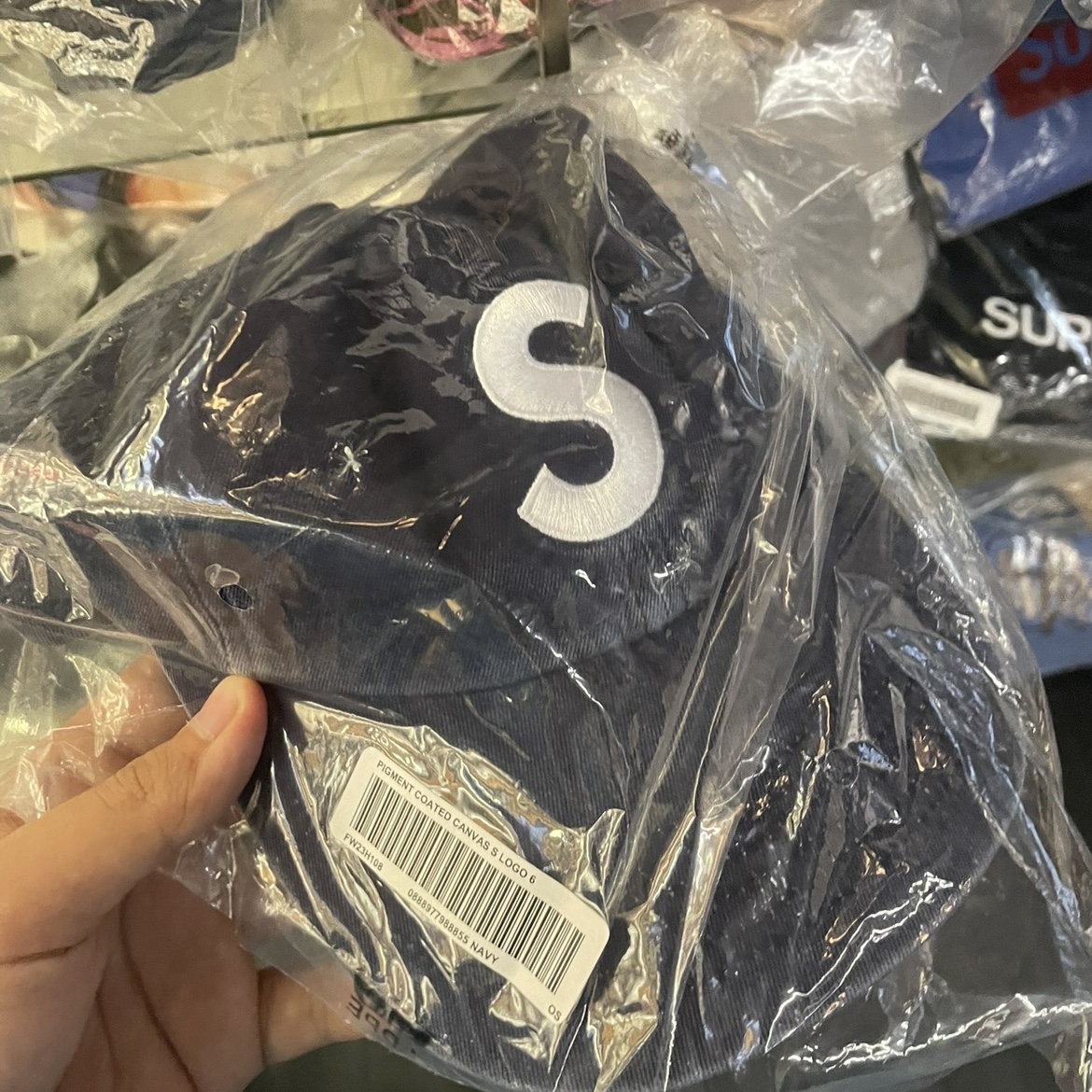 Supreme Pigment Print S Logo 6-Panel Navy - 23FW 착용 스타일