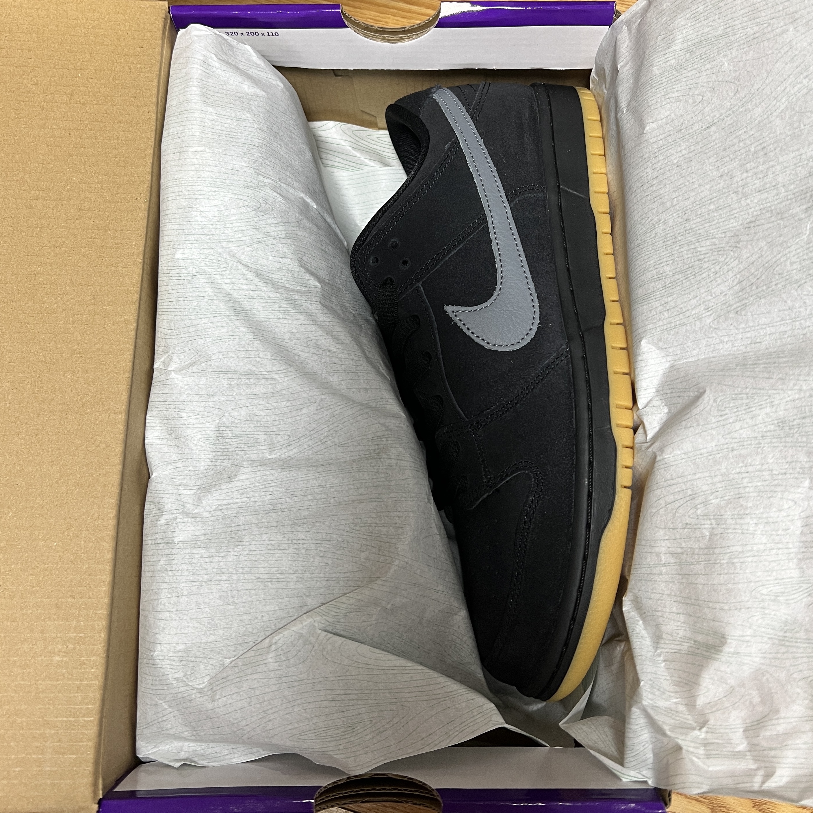 Nike SB Dunk Low Pro Black Cool Grey 착용 스타일