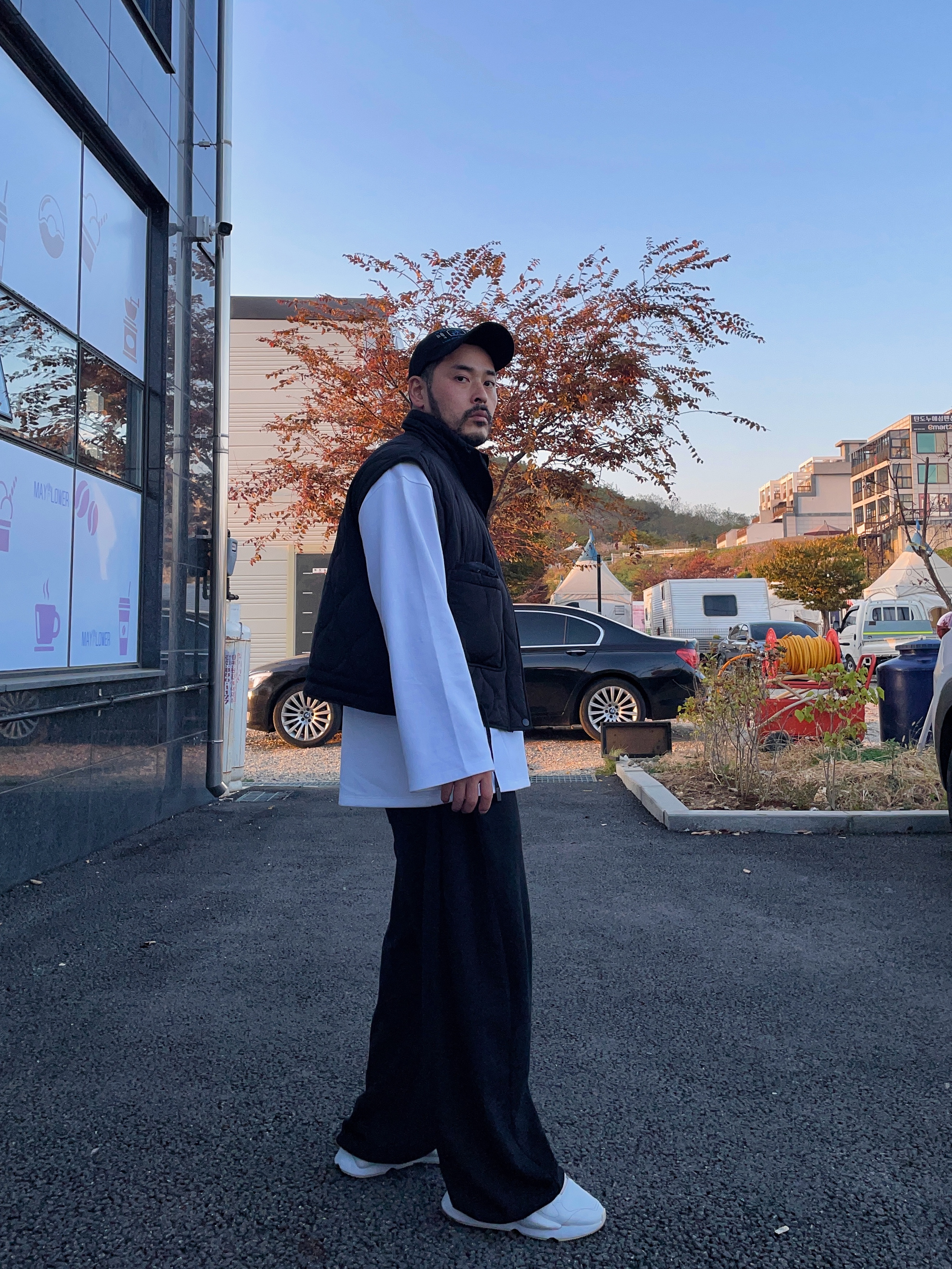 Y-3 Kaiwa Cream White 착용 스타일 - 1