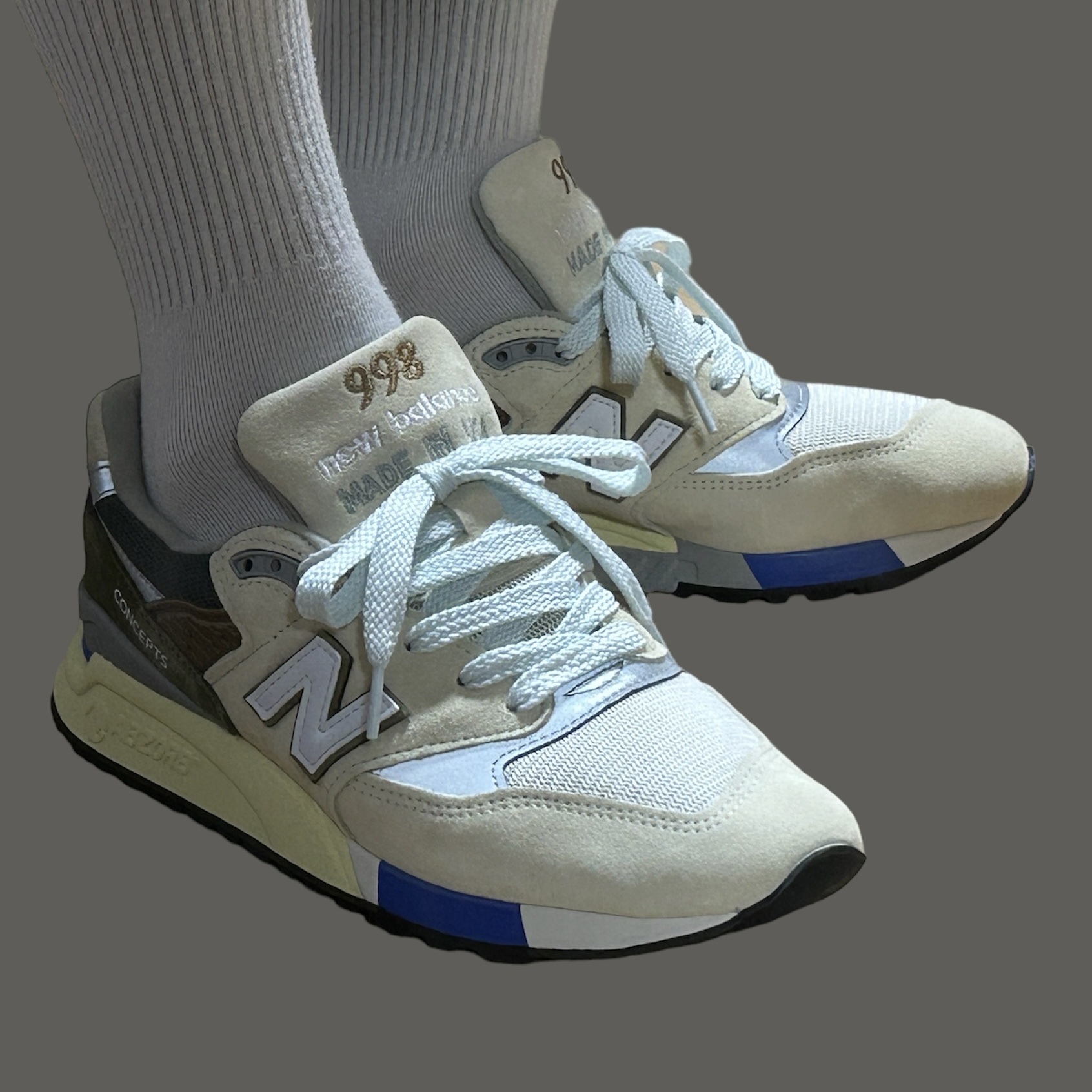 New Balance x Concepts 998 Made in USA Sea Salt Covert Green 착용 스타일