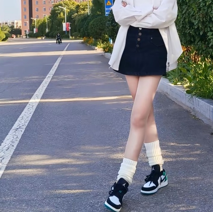 (GS) Jordan 1 Low Black Mystic Green 착용 스타일