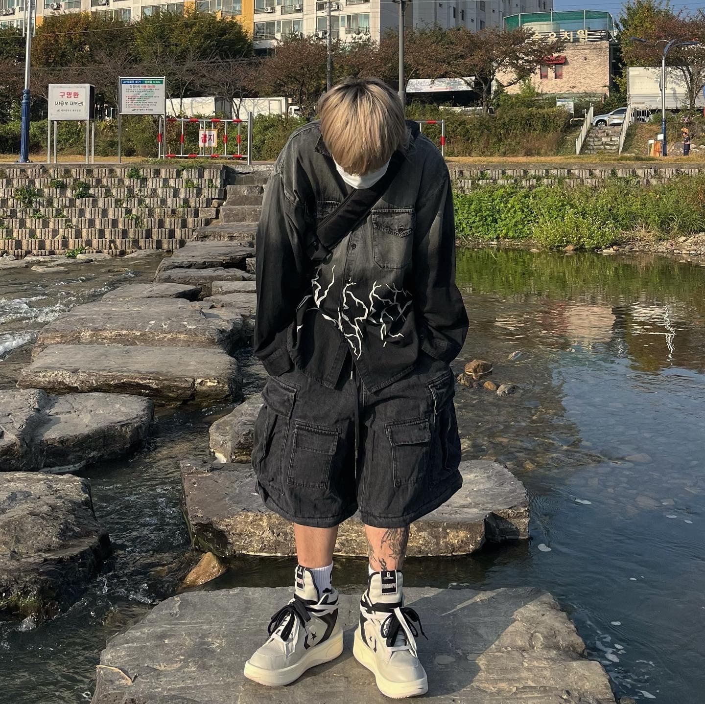 Converse x Drkshdw Turbowpn Pelican 착용 스타일 - 1