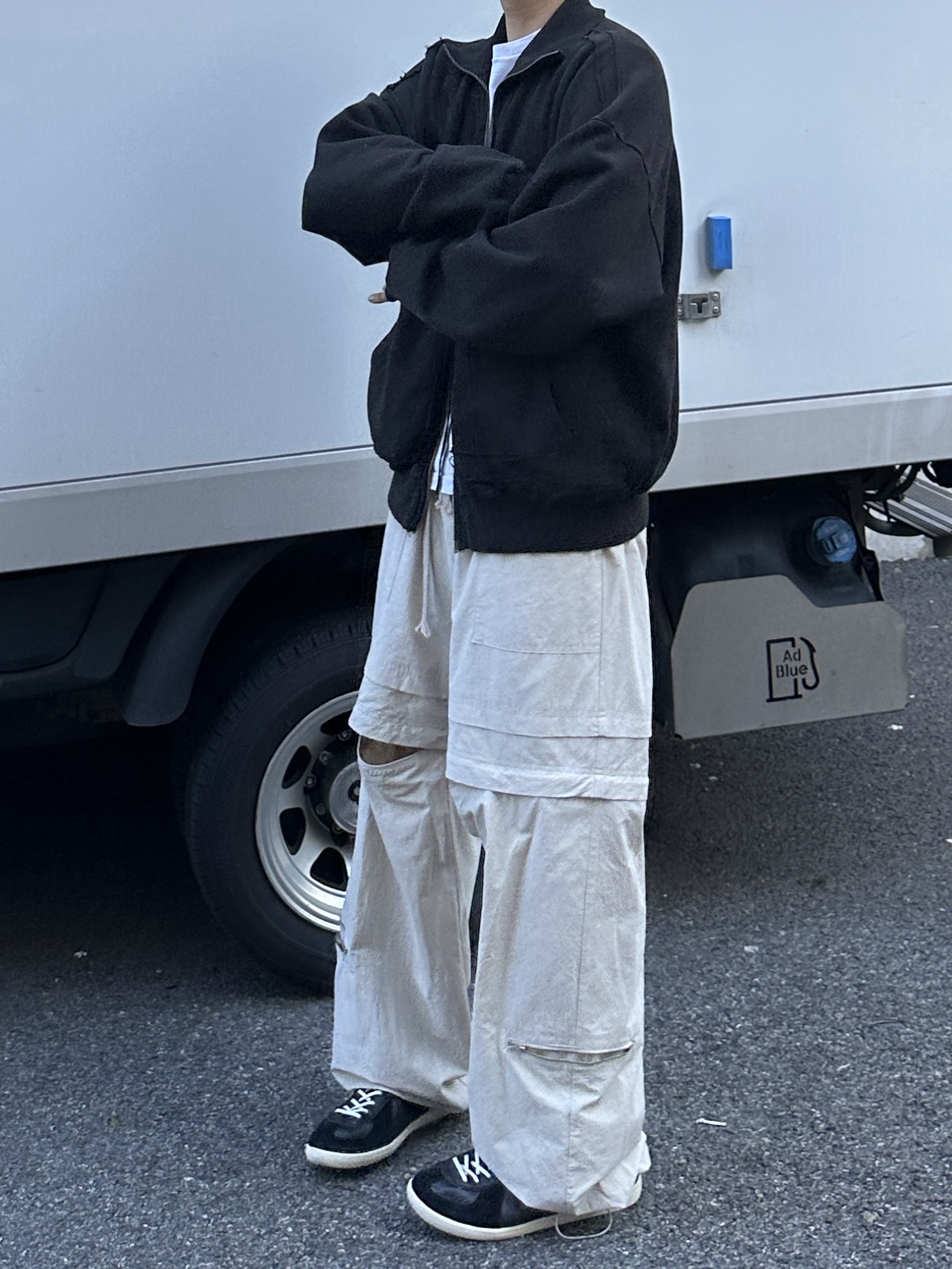 Undermycar Gaor Multi Patched Vintage Zip-Up Ganache - 23SS 착용 스타일
