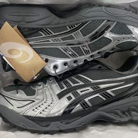 Asics x Unaffected Gel-Kayano 14 Silver Moon 착용 스타일