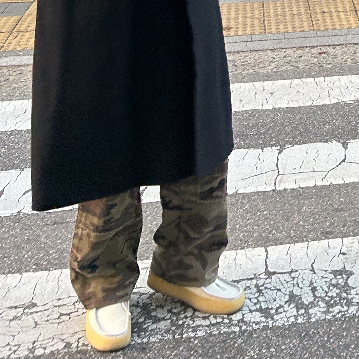 Clarks Wallabee Cup Textile Off White 착용 스타일 - 2