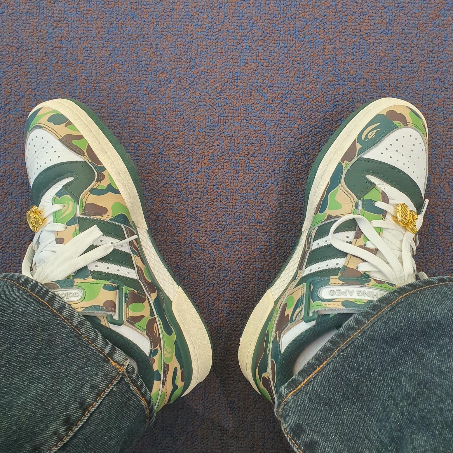 Adidas x BAPE Forum 84 Low Green Camo 착용 스타일 - 2