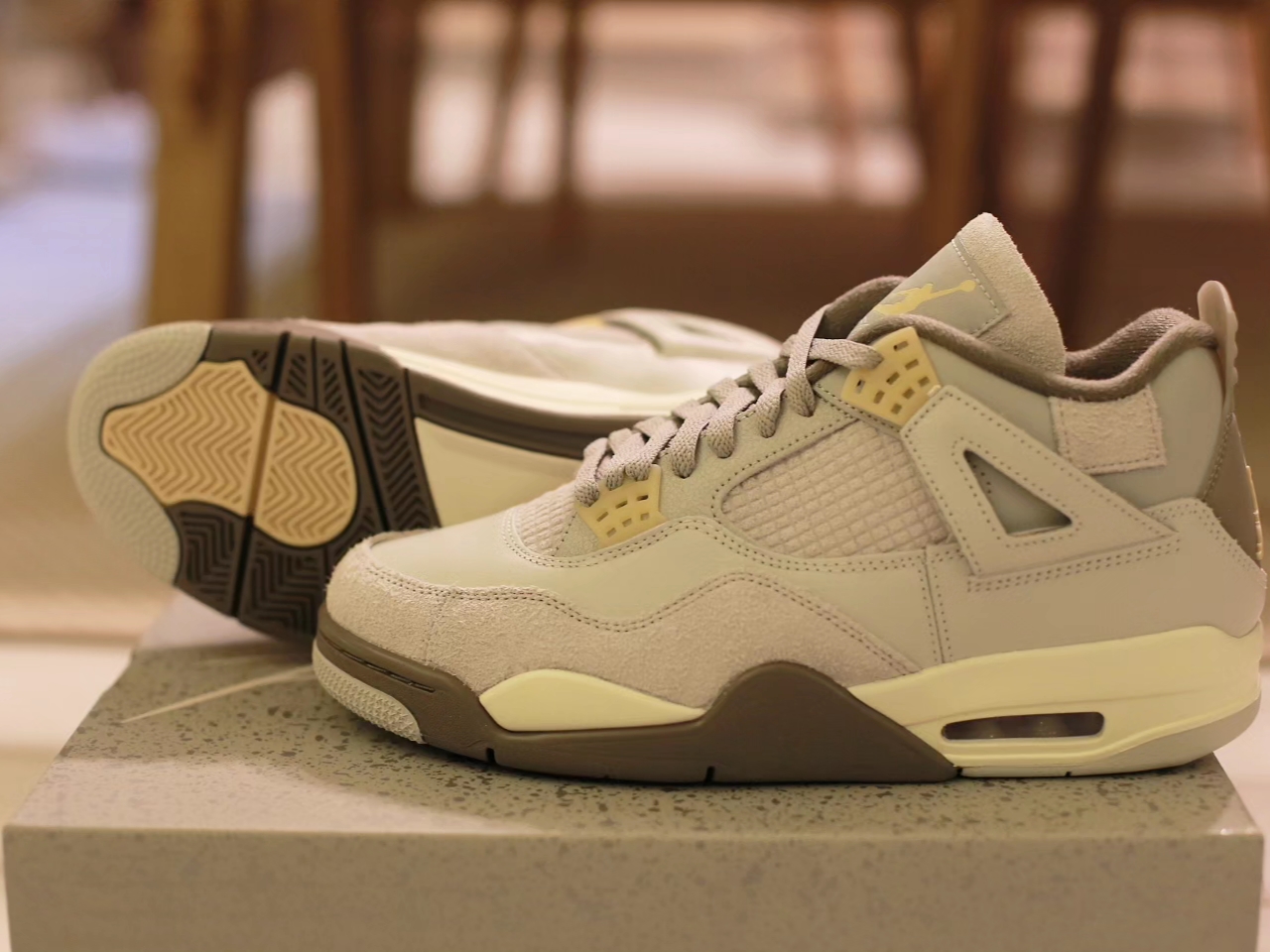 Jordan 4 Retro SE Craft 착용 스타일 - 4