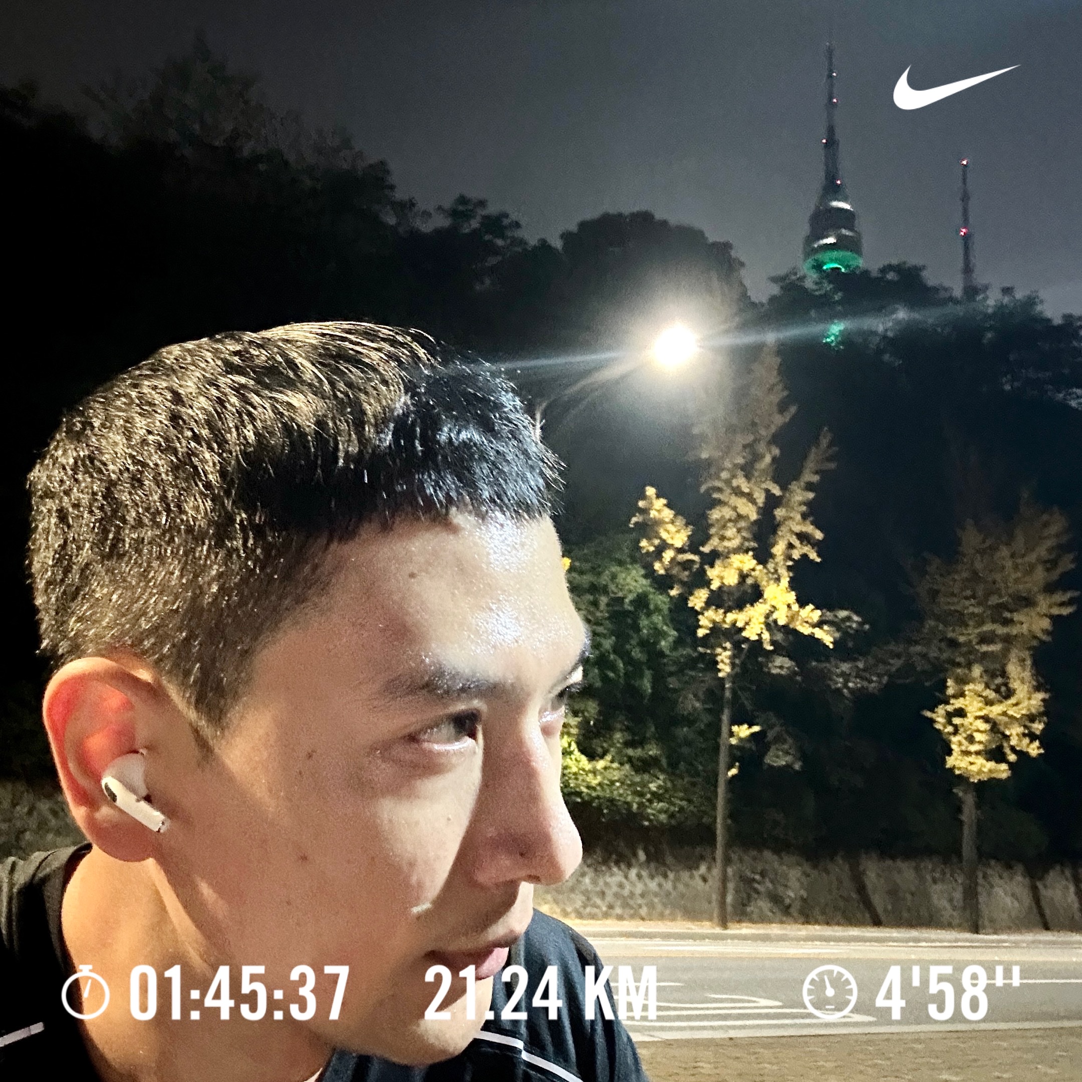 Nike ZoomX Vaporfly Next% 2 Aurora Green 착용 스타일 - 2