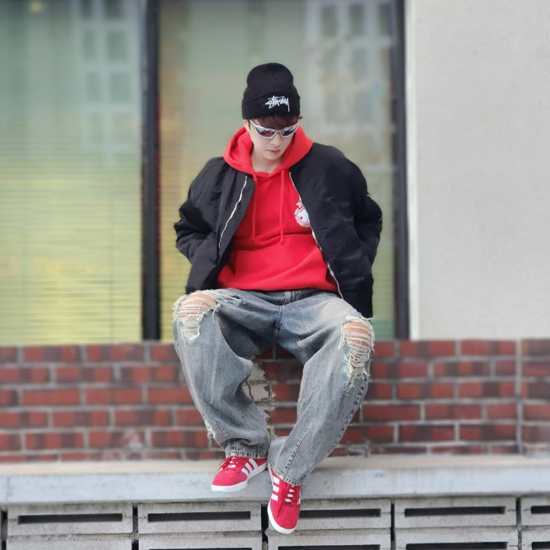Stussy Big Stock Cuff Beanie Black, Stussy Beach Roots Hoodie Red 착용 스타일 - 1