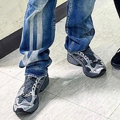 Asics x Unaffected Gel-Kayano 14 Silver Moon 착용 스타일