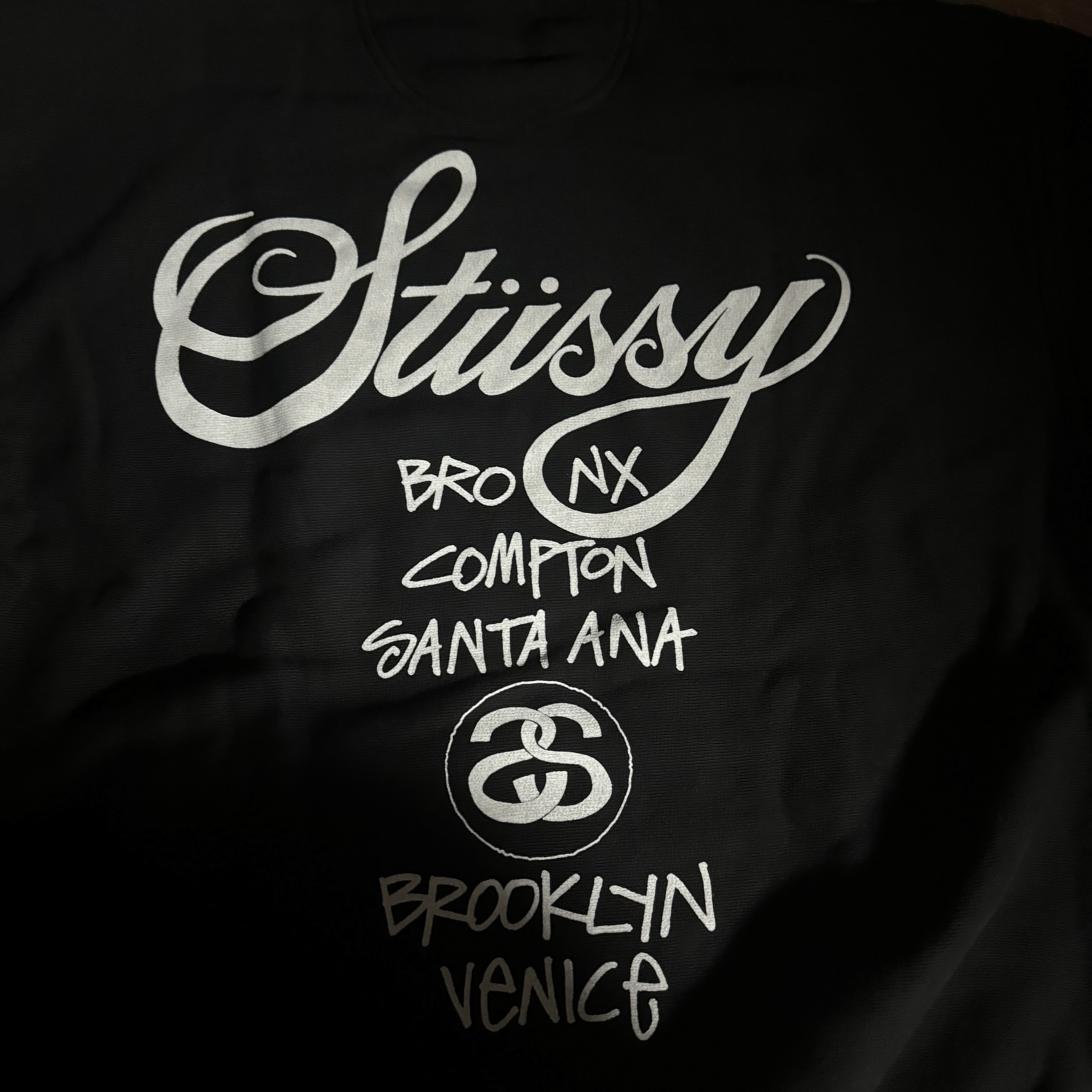 Stussy World Tour Hoodie Pigment Dyed Black, Stussy World Tour Hoodie Black 2023 착용 스타일 - 1