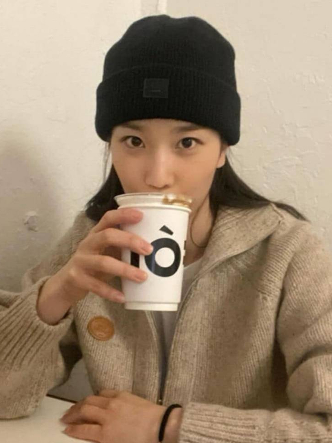 Acne Studios Ribbed Beanie Hat Black, Stussy Embossed Smooth Stock Skullcap Beanie Black 착용 스타일 - 2