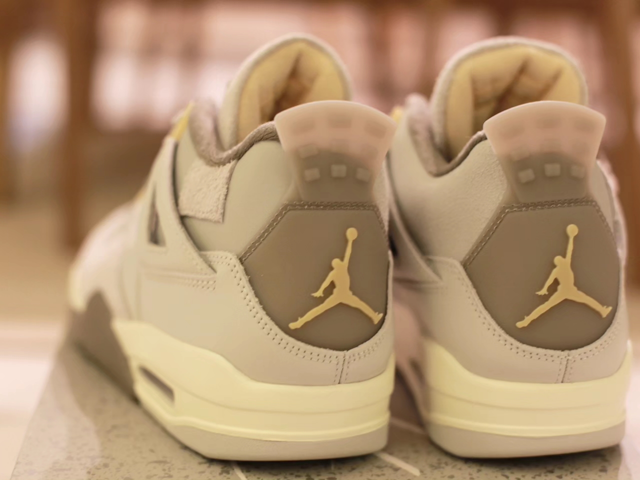 Jordan 4 Retro SE Craft 착용 스타일 - 3