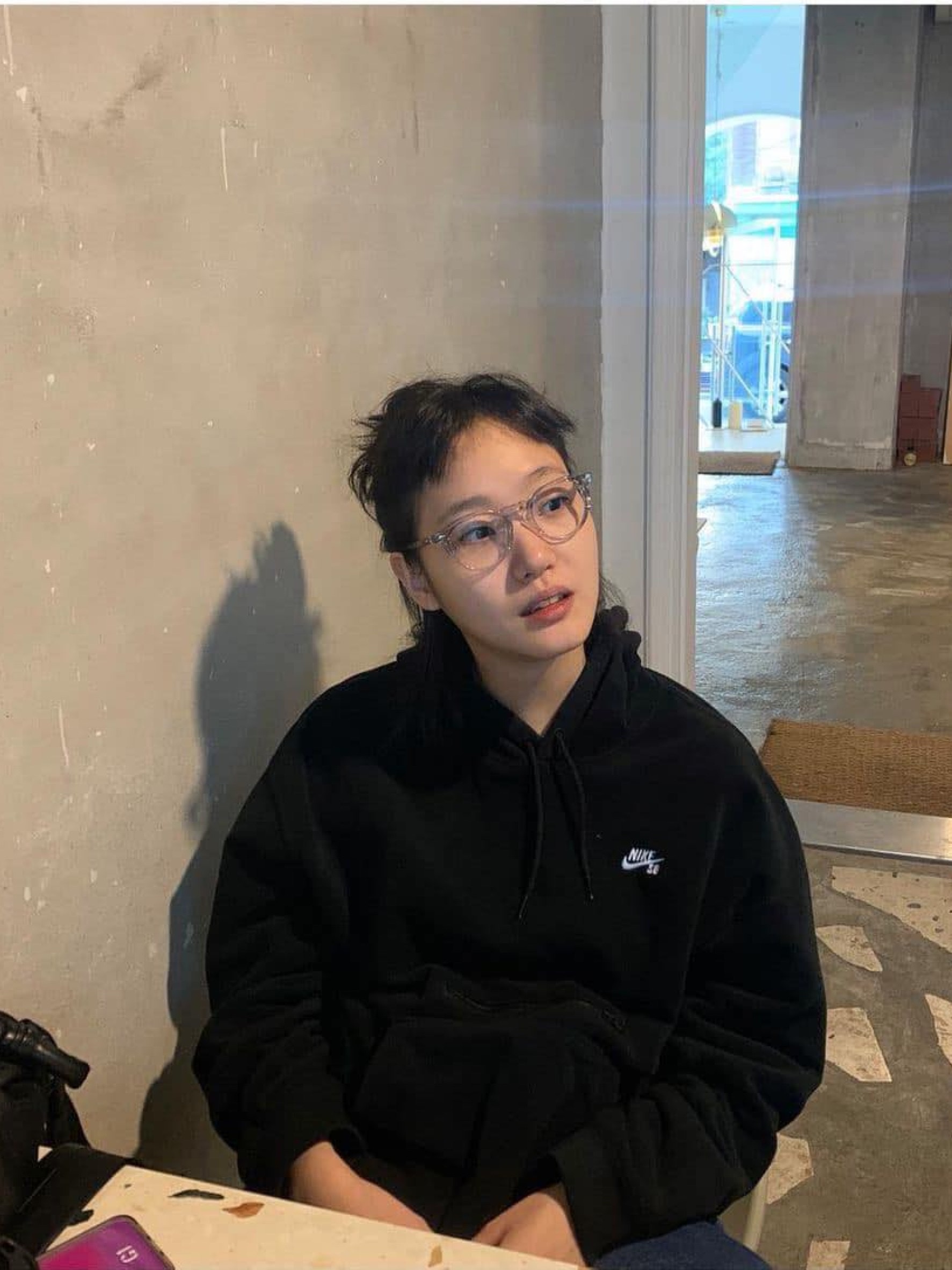 Gentle Monster x Maison Margiela MM010 Clear Black Gradient, JTO Originals AR 46-24 Clear 착용 스타일 - 2