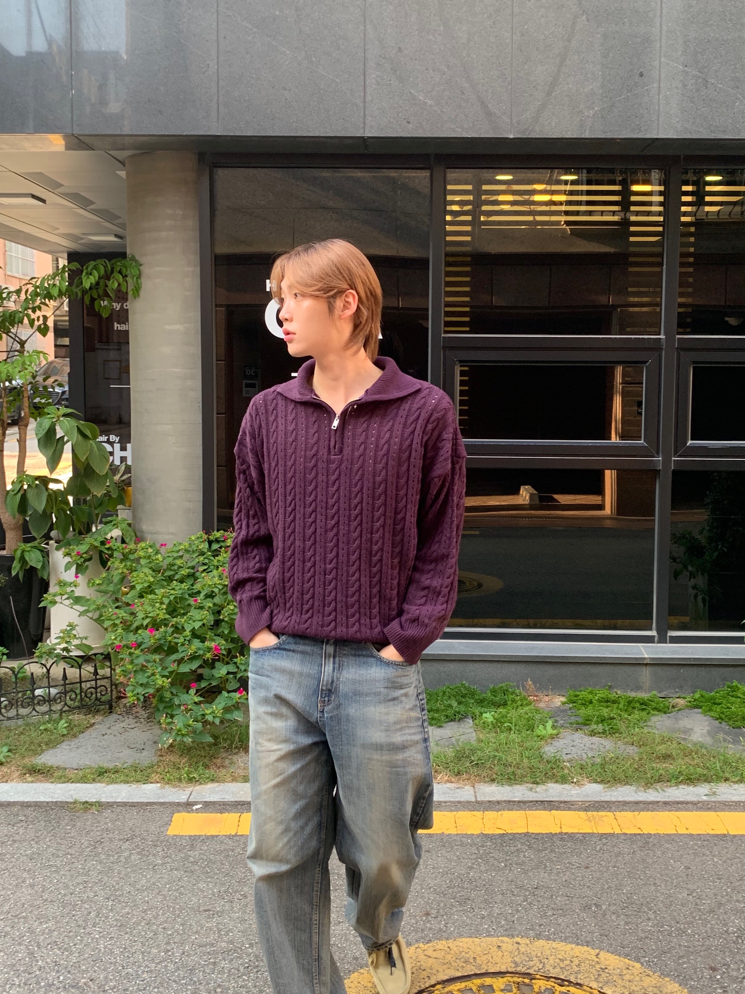 Clarks Wallabee Maple Suede 착용 스타일 - 3