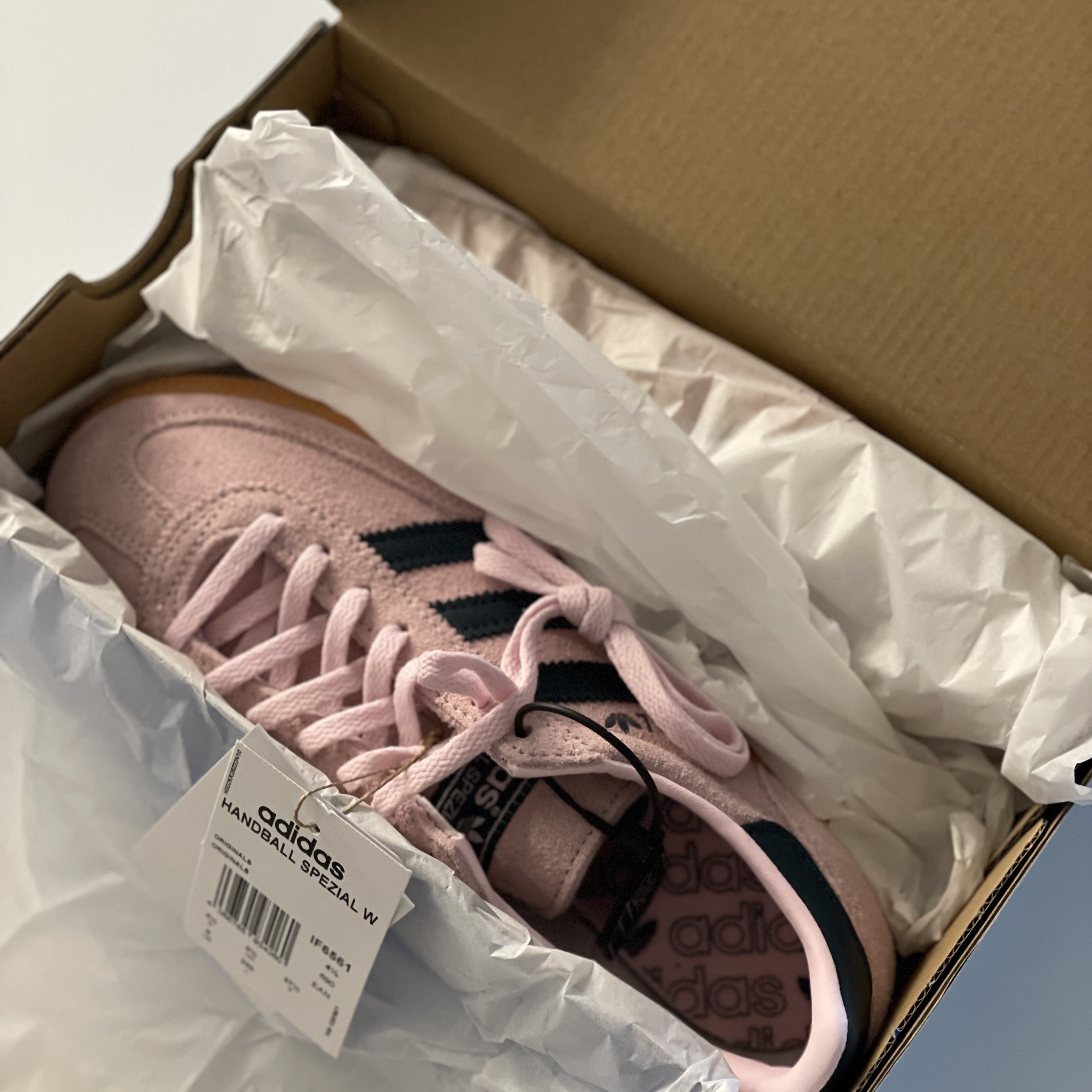 (W) Adidas Spezial Handball Clear Pink 착용 스타일 - 4