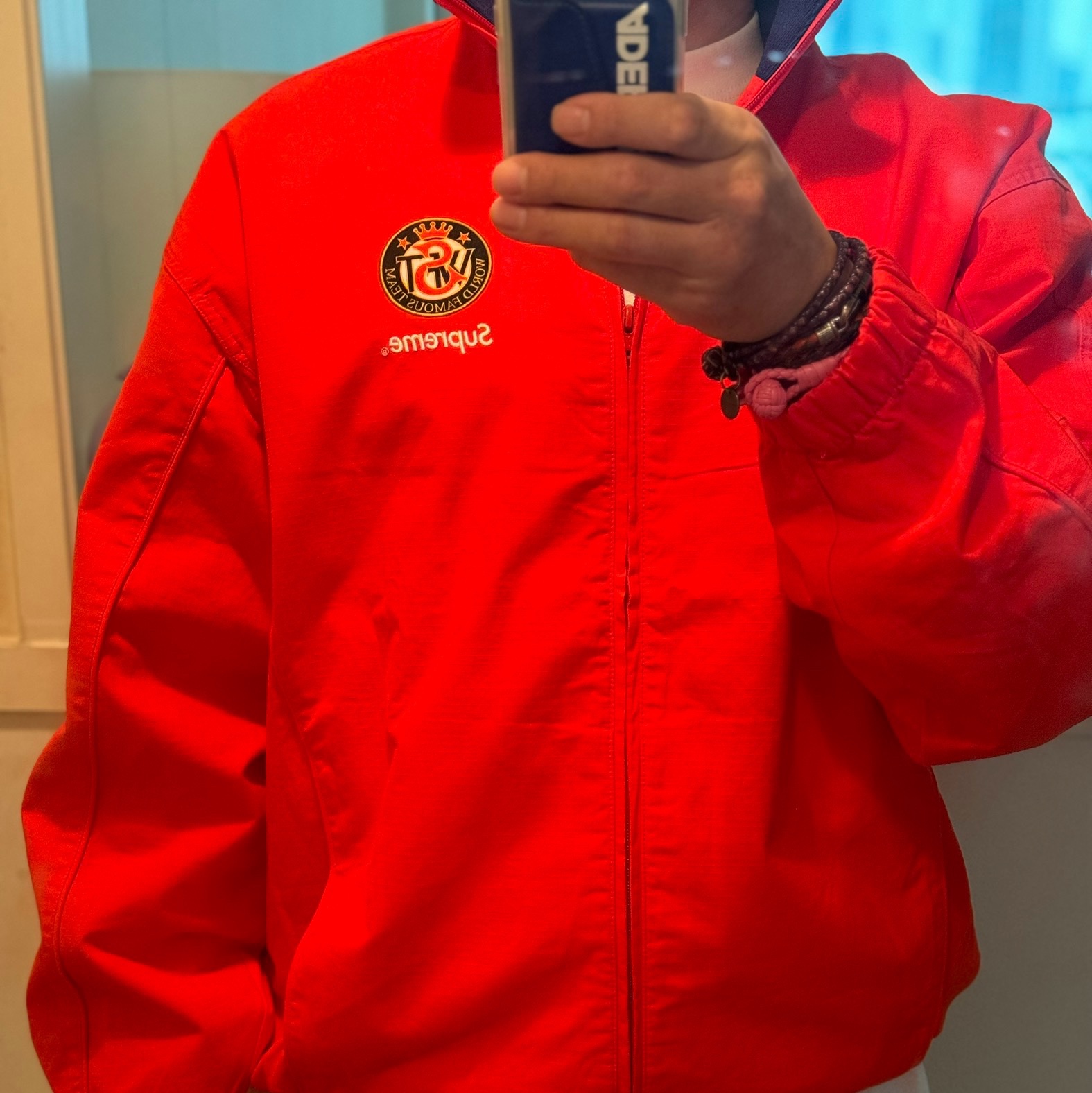 Supreme x Umbro Cotton Ripstop Track Jacket Red - 23FW, Ader Error Standic Magsafe Wallet Z-Blue 착용 스타일
