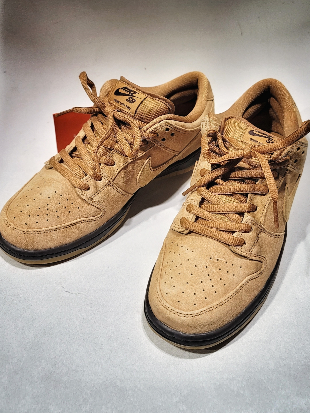 Nike SB Dunk Low Pro Wheat 2023 착용 스타일 - 1