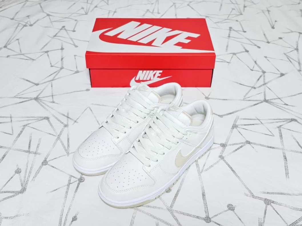 Nike Dunk Low Retro Phantom Sanddrift 착용 스타일 - 1