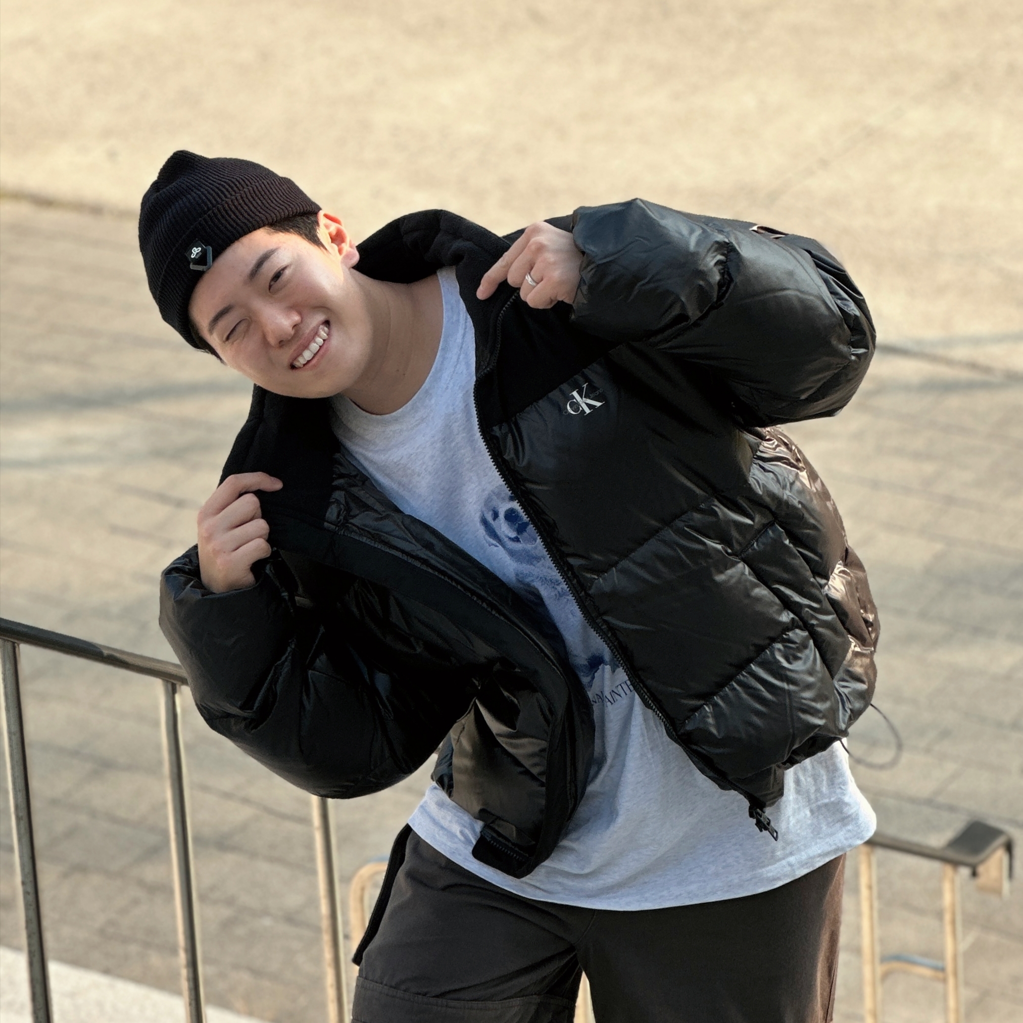 Farfromwhat Far Layered Work Pants Charcoal 착용 스타일 - 6