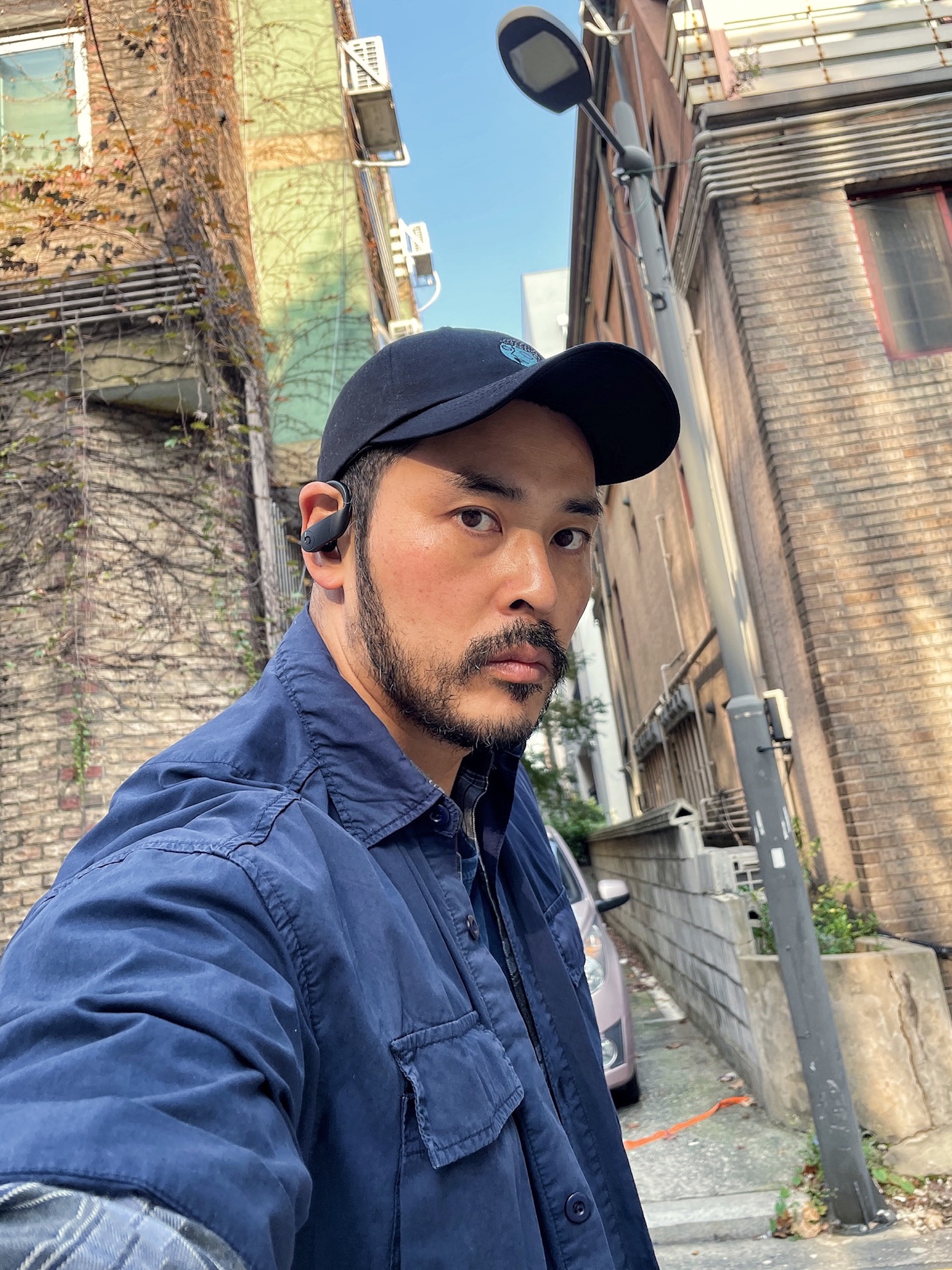Jordan 1 x Travis Scott x Fragment Retro Low OG SP Military Blue 착용 스타일 - 2