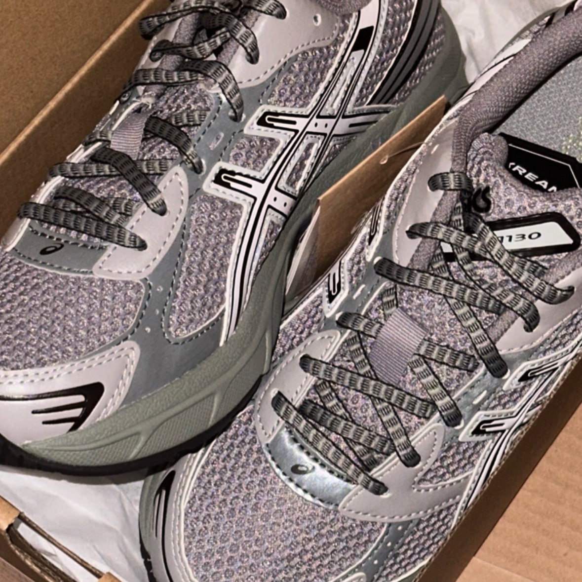 Asics Gel-1130 Wild Dove White - Folder Exclusive 착용 스타일