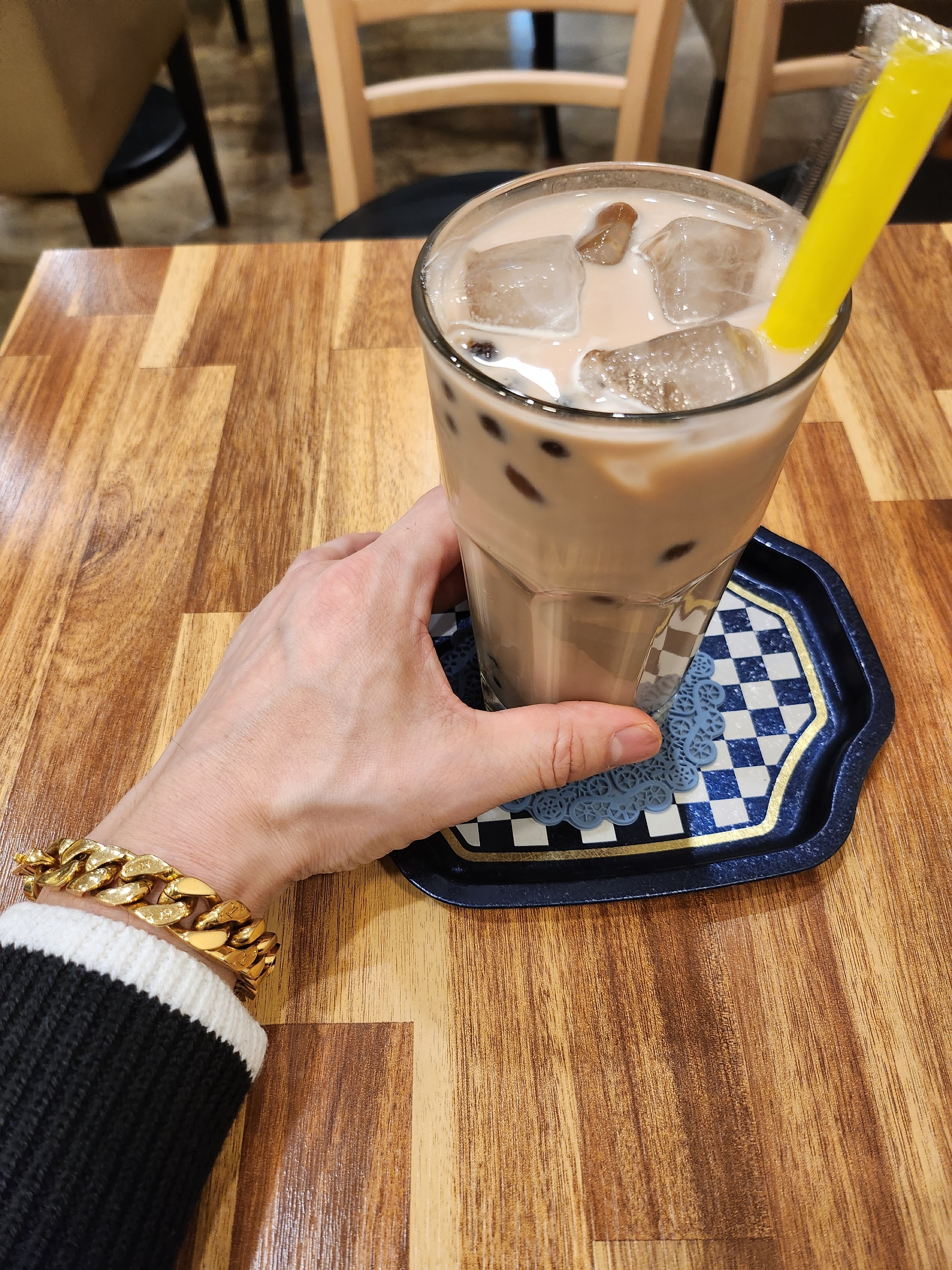 Nike x Sacai VaporWaffle Tour Yellow & Gorge Green Sail, Louis Vuitton Chain Links Bracelet Gold 착용 스타일 - 2