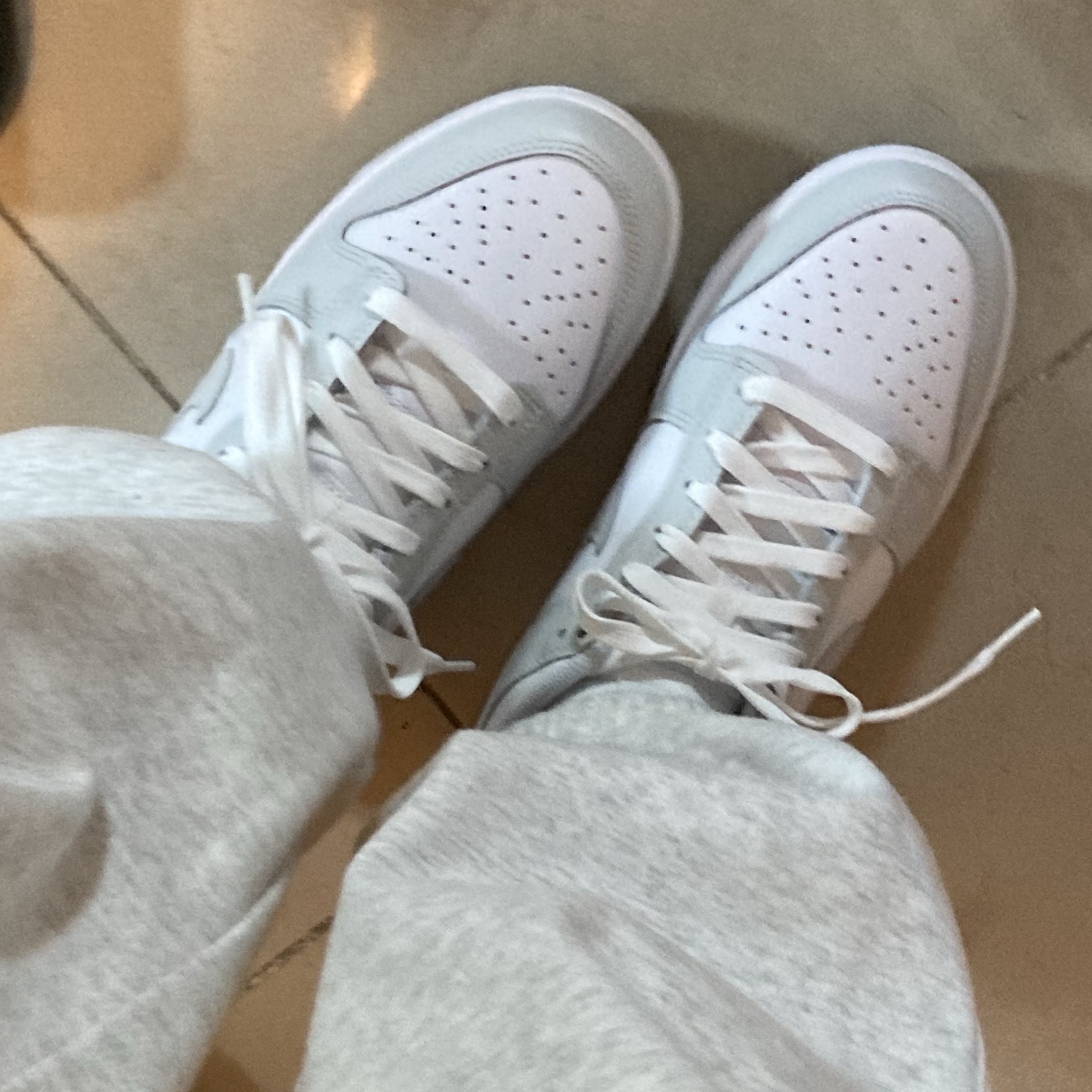 (W) Nike Dunk Low Photon Dust 착용 스타일