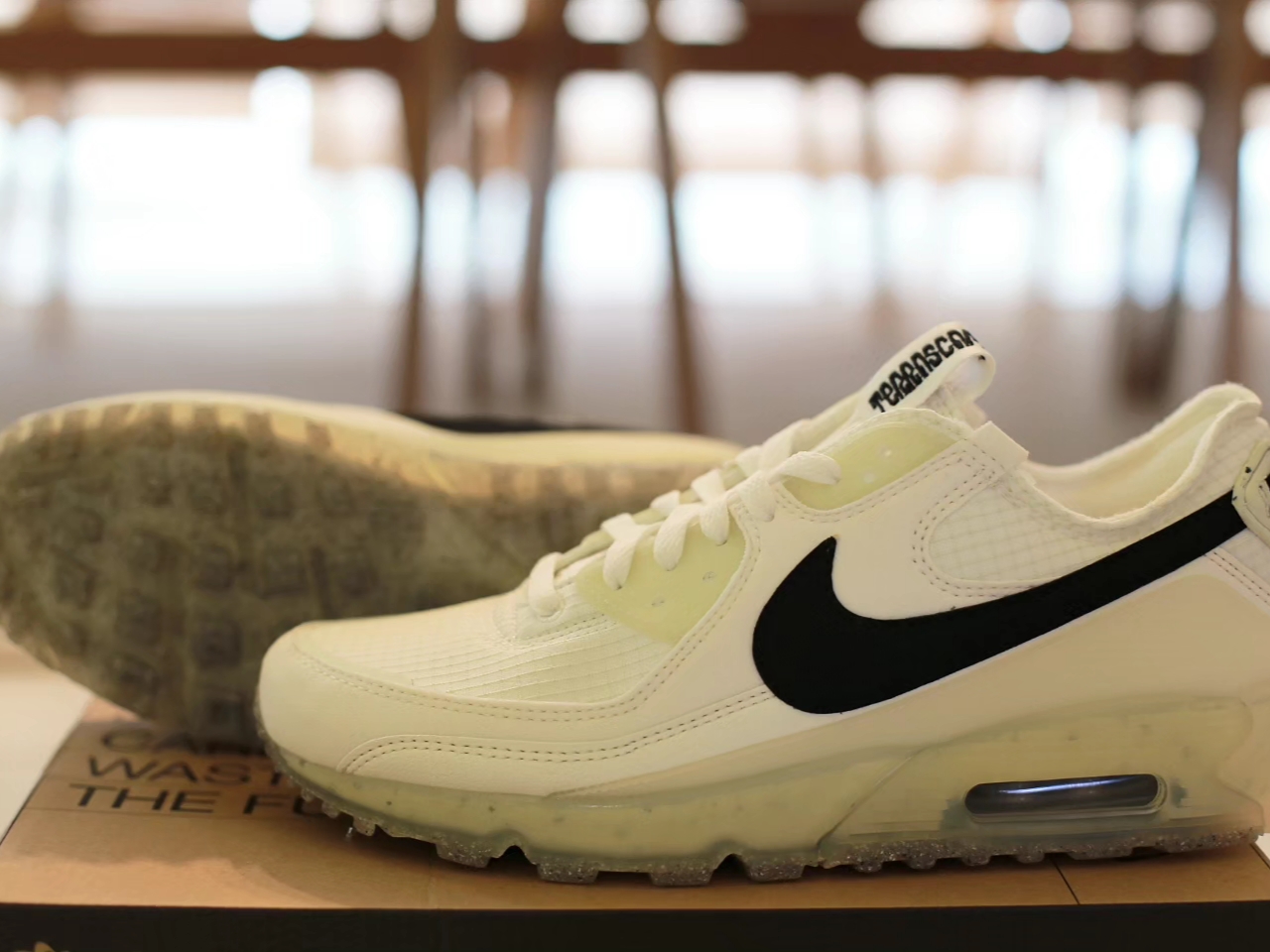 Nike Air Max Terrascape 90 Sail and Sea Glass 착용 스타일 - 4