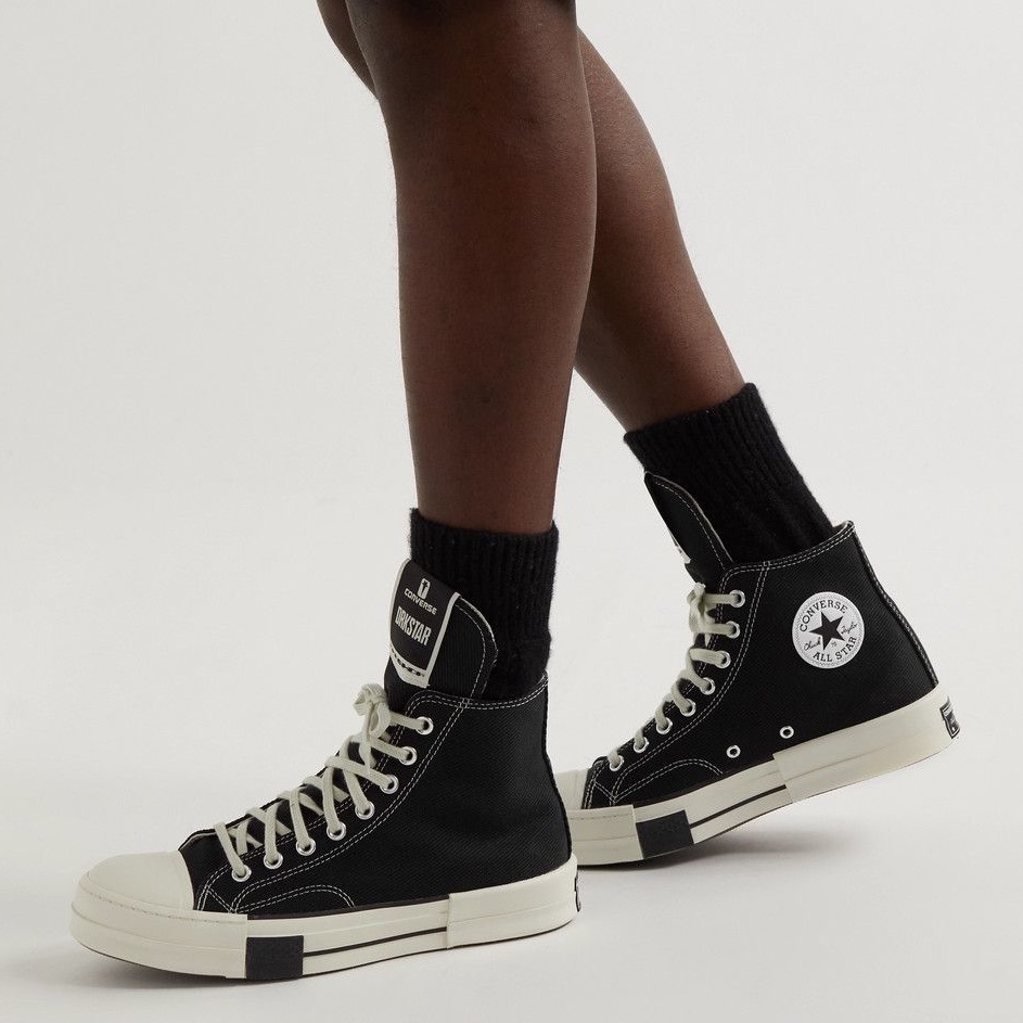 Converse x Drkshdw Drkstr Chuck 70 High Black, Rick Owens Suede Vintage Sneakers Black Milk White 착용 스타일 - 3