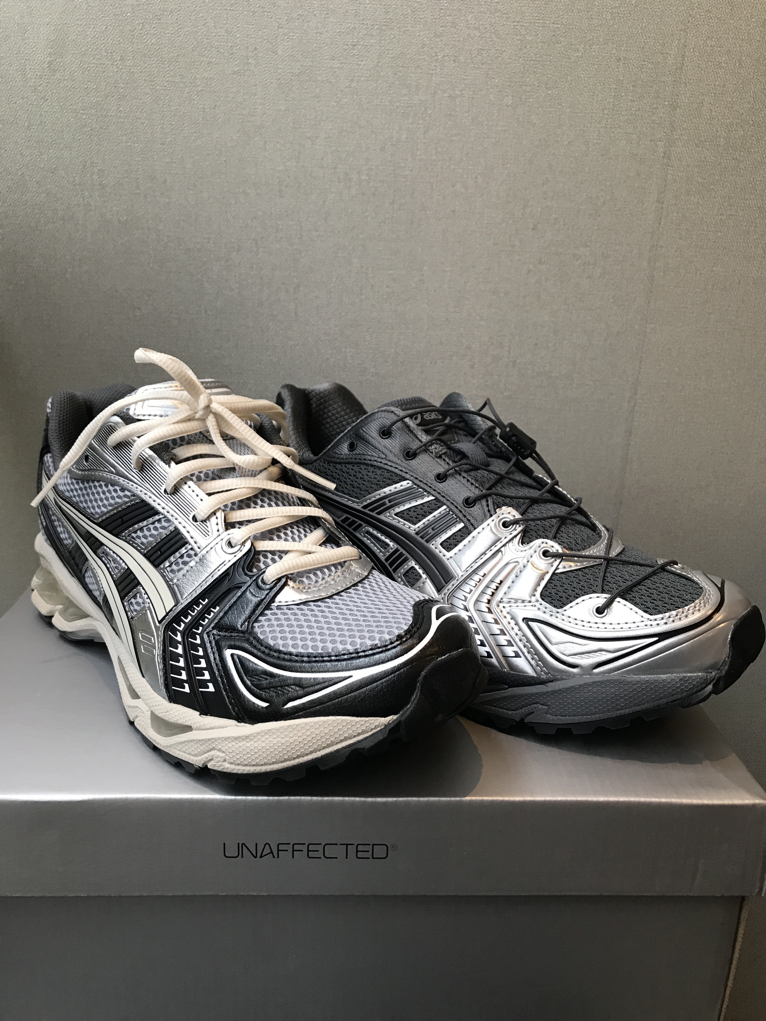 Asics x Unaffected Gel-Kayano 14 Silver Moon 착용 스타일 - 5