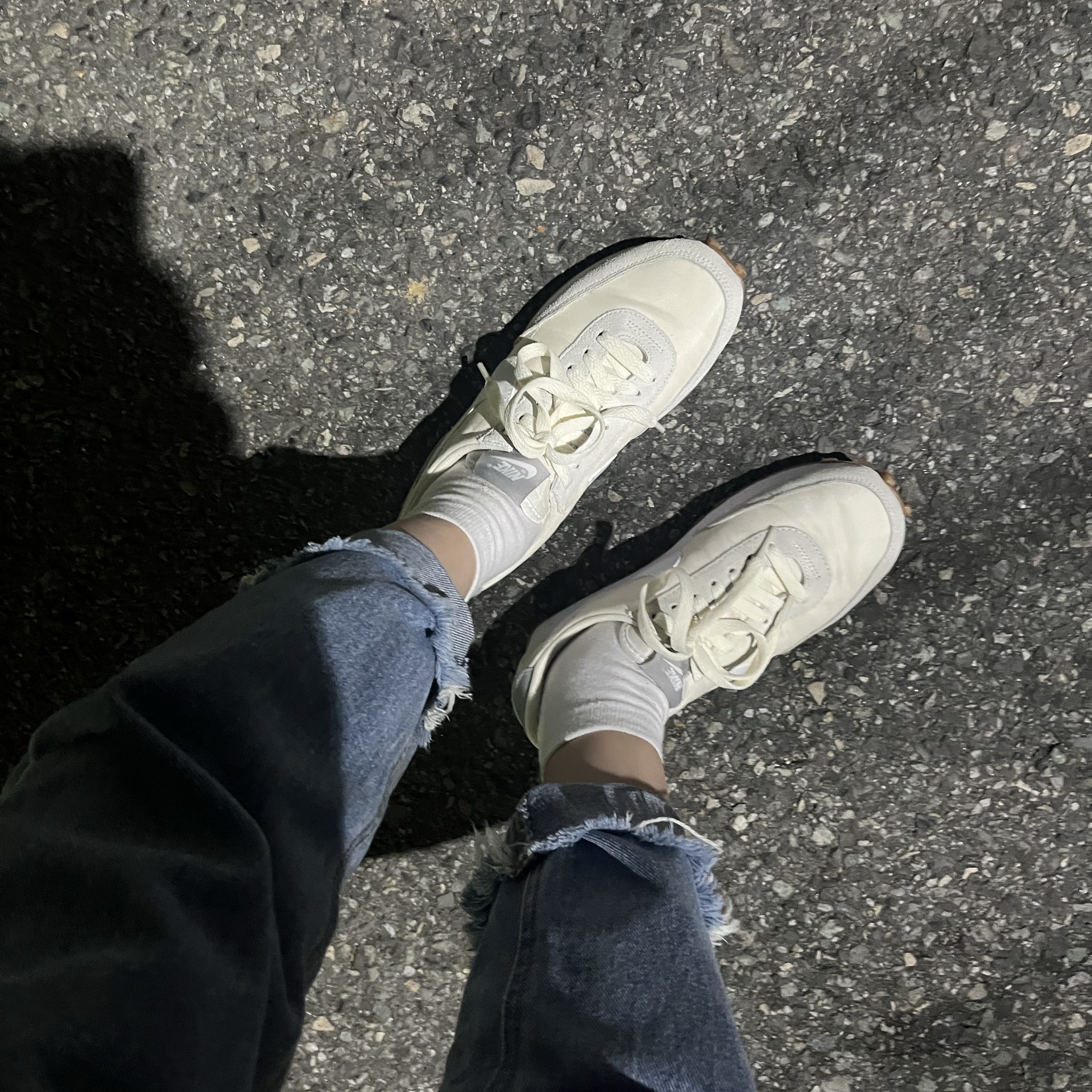 (W) Nike Daybreak Summit White 착용 스타일