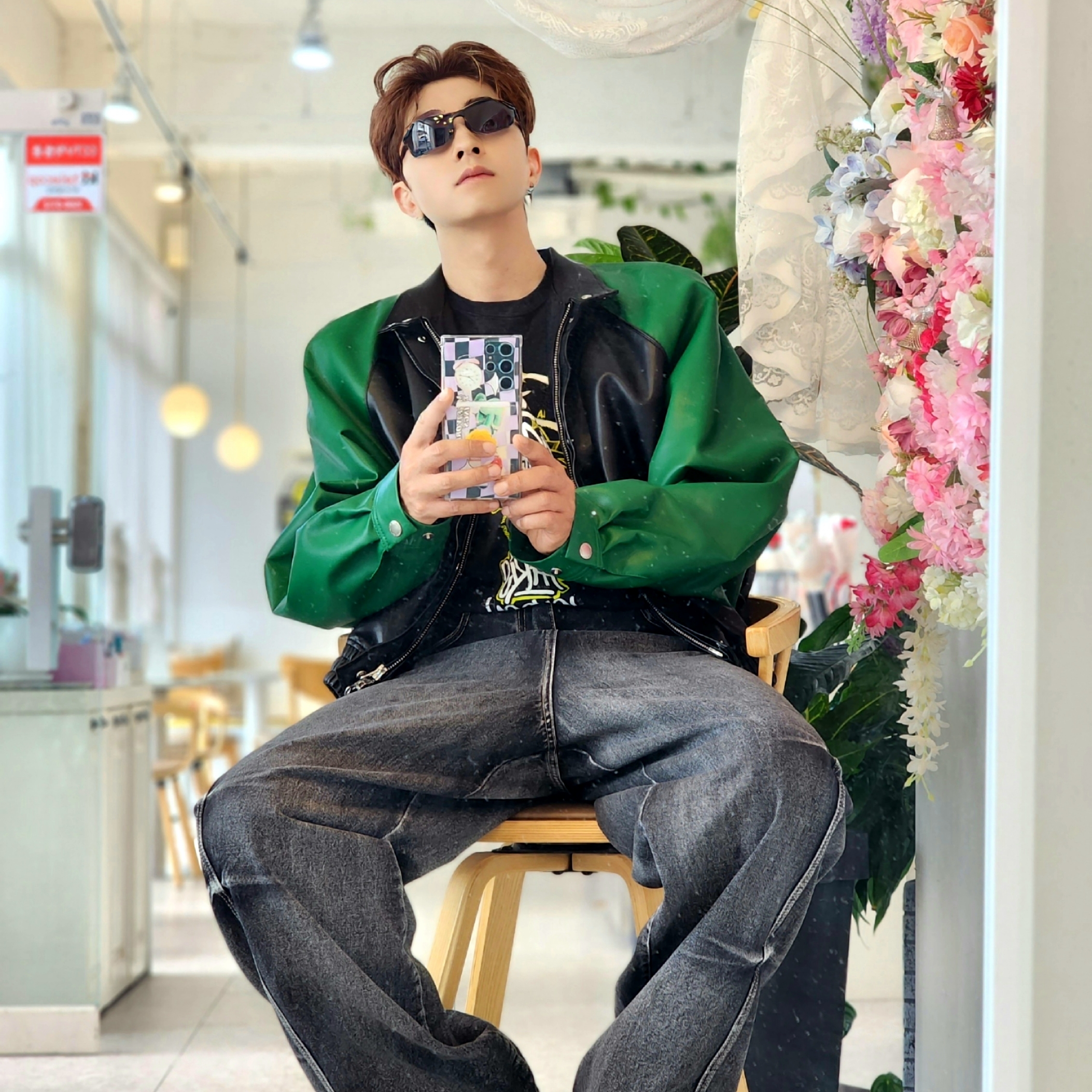 Stussy x Born X Raised Handstyles T-Shirt Black, Asics Gel-1130 White Pure Silver - Folder Exclusive 착용 스타일 - 3