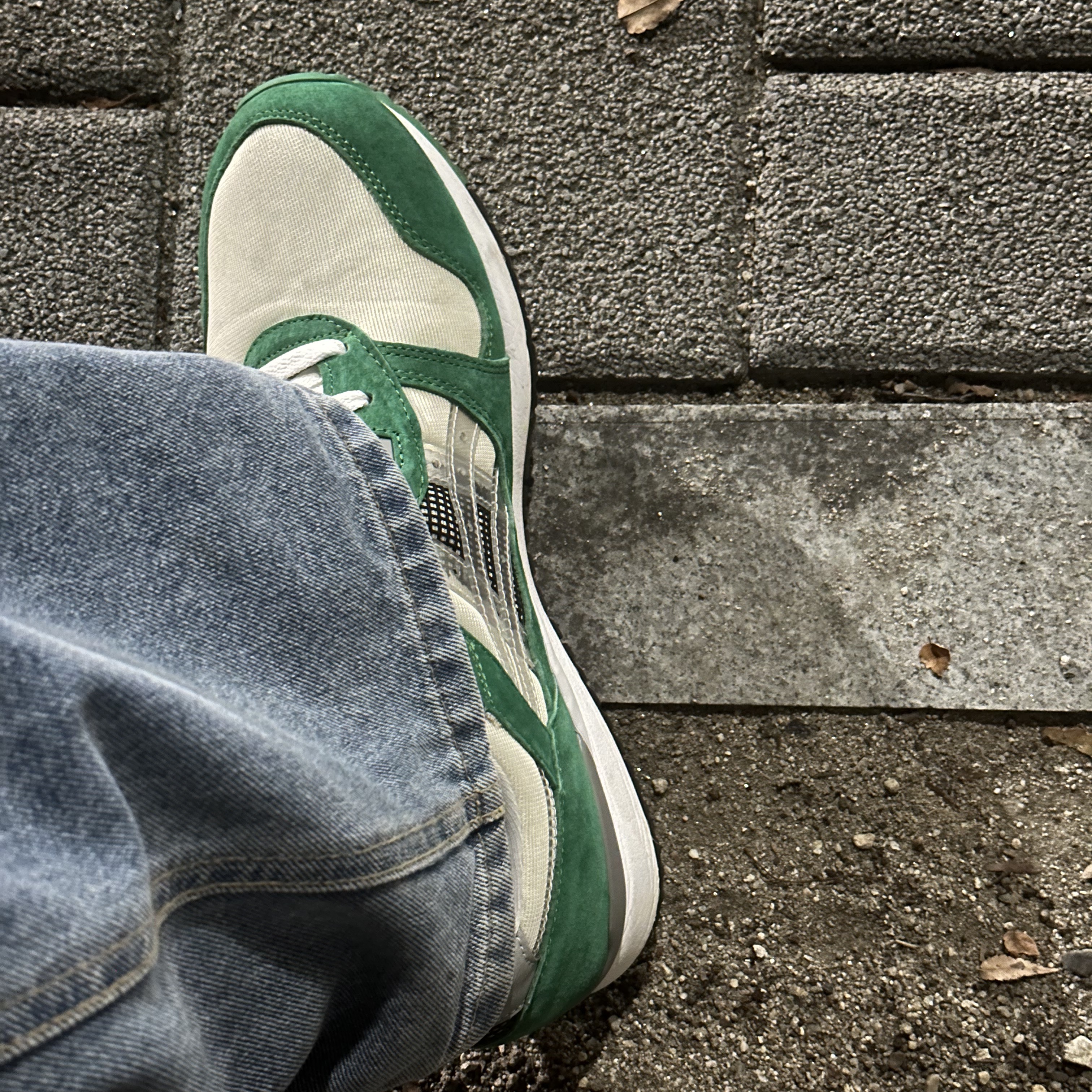 Asics x Awake NY Gel-Lyte III Green Tambourine 착용 스타일