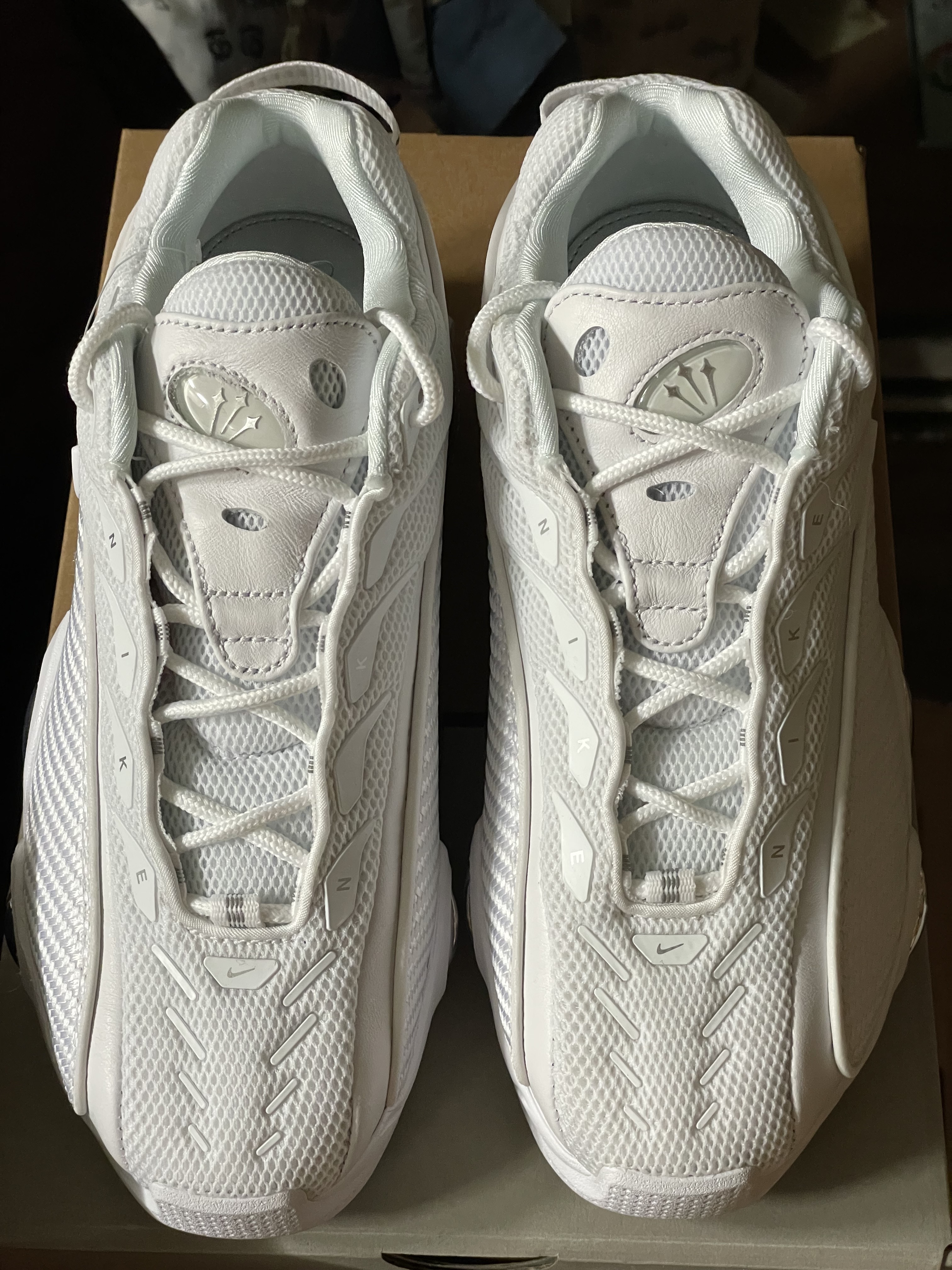 Nike x Drake Nocta Glide Triple White 착용 스타일 - 2